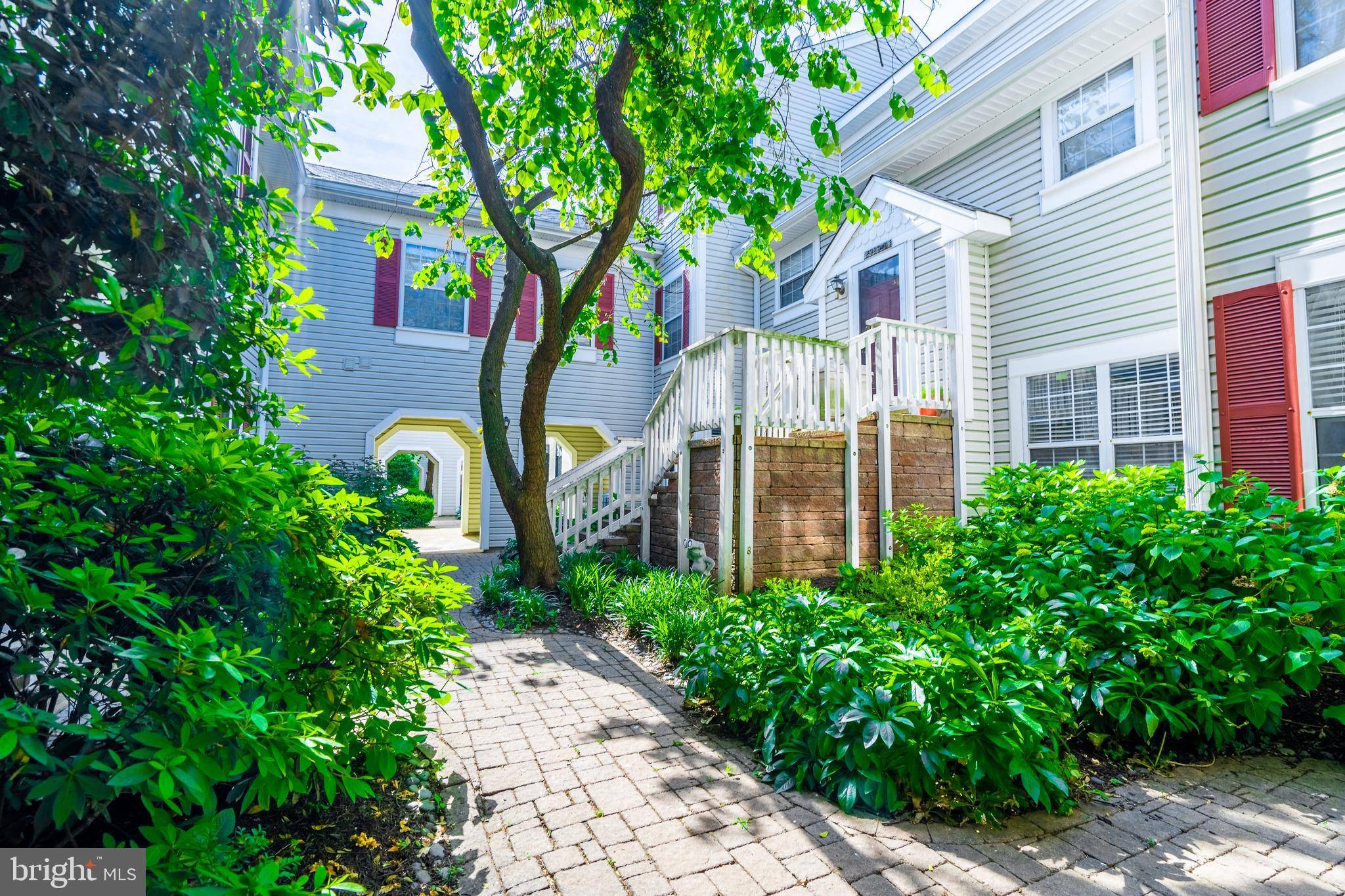 Arlington, VA 22206,2929-B S WOODSTOCK ST #2