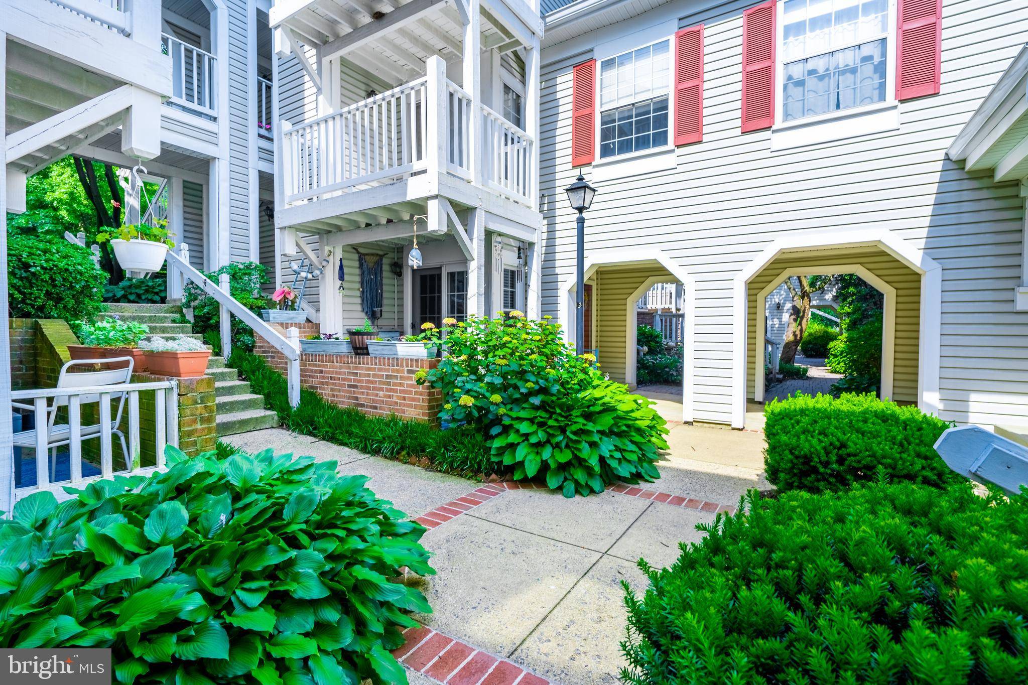 Arlington, VA 22206,2929-B S WOODSTOCK ST #2