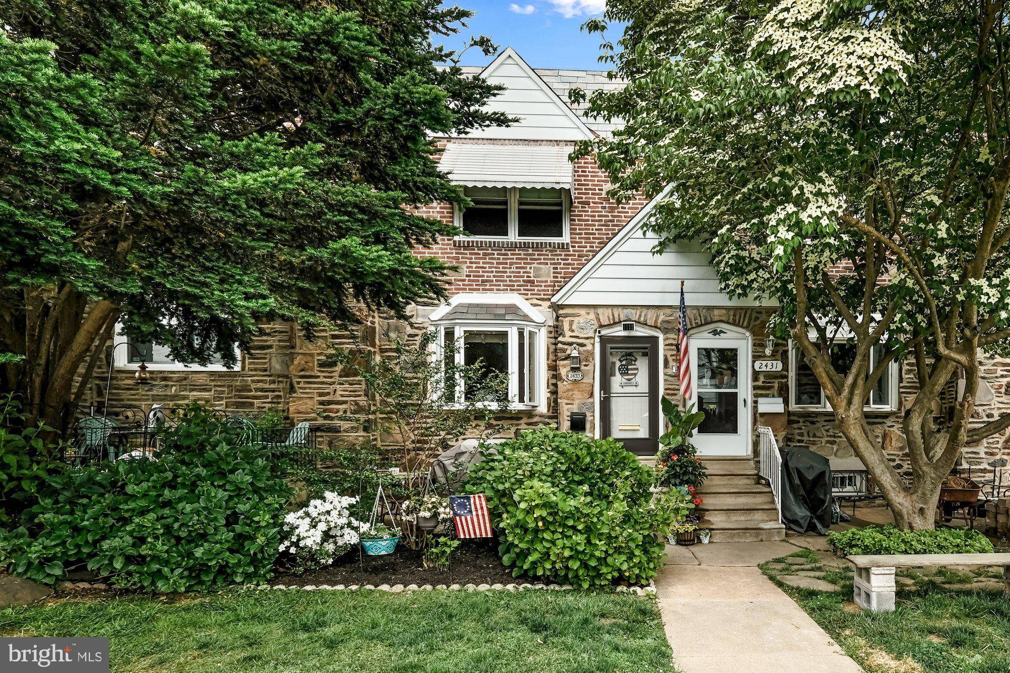 Drexel Hill, PA 19026,2433 CEDAR LN