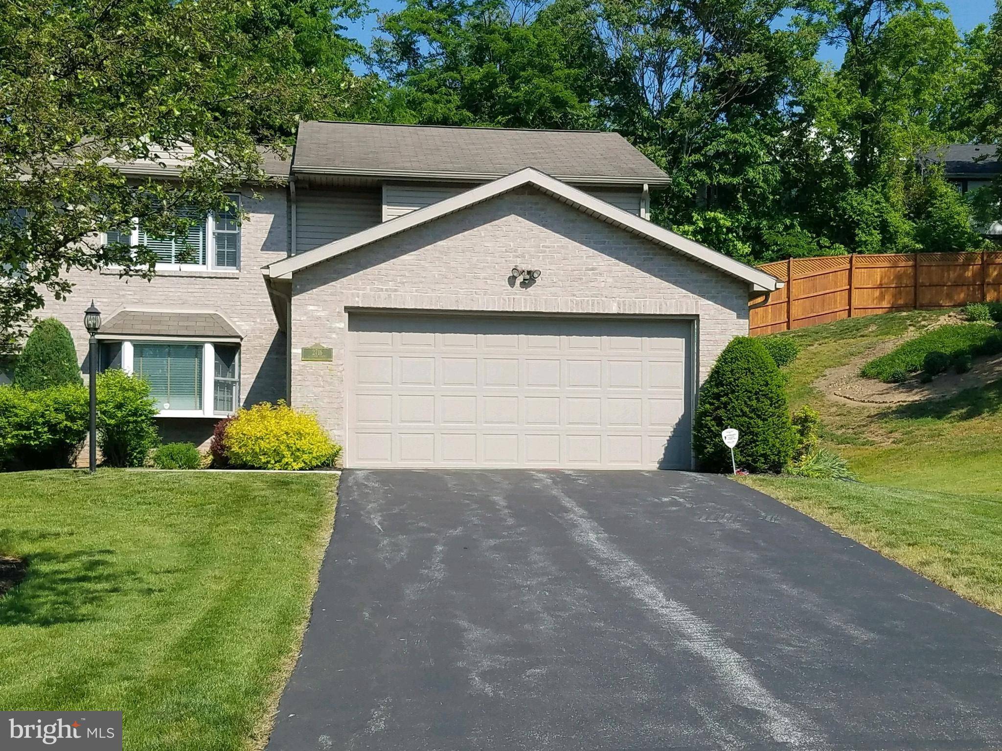 Harrisburg, PA 17110,2716 GATEWAY CT