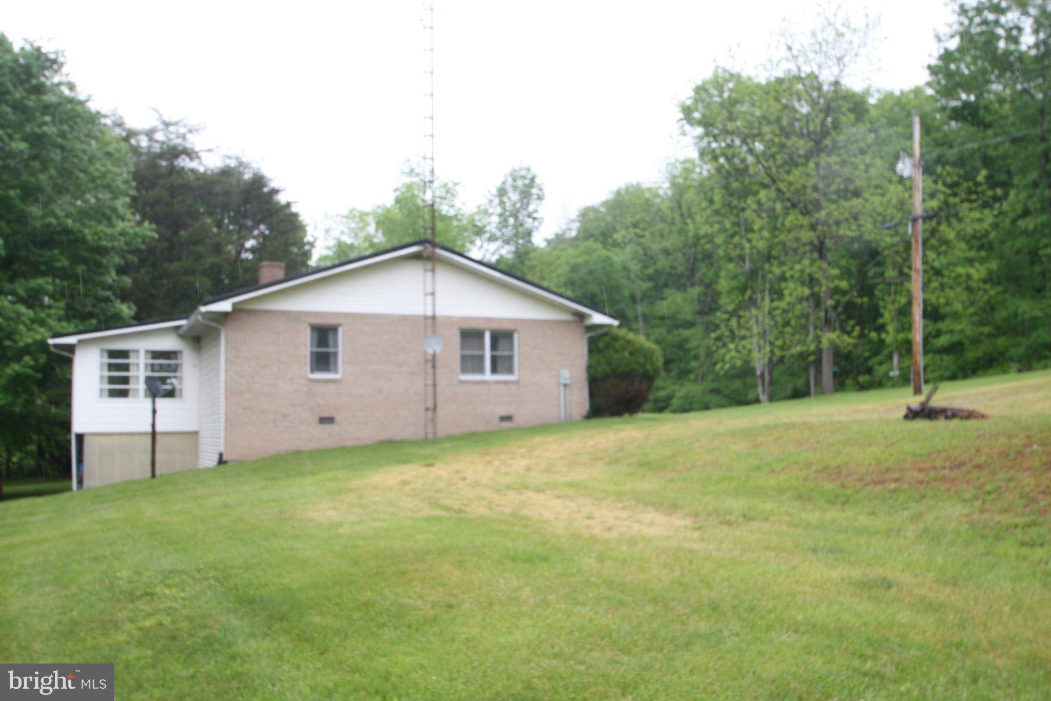 Orbisonia, PA 17243,14826 BLACKLOG VALLEY RD