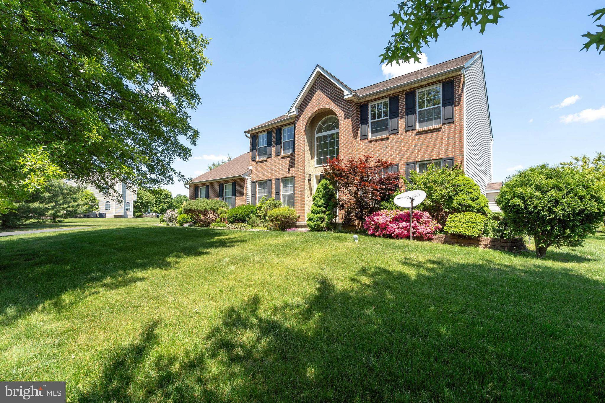 Royersford, PA 19468,105 BERKSHIRE LN