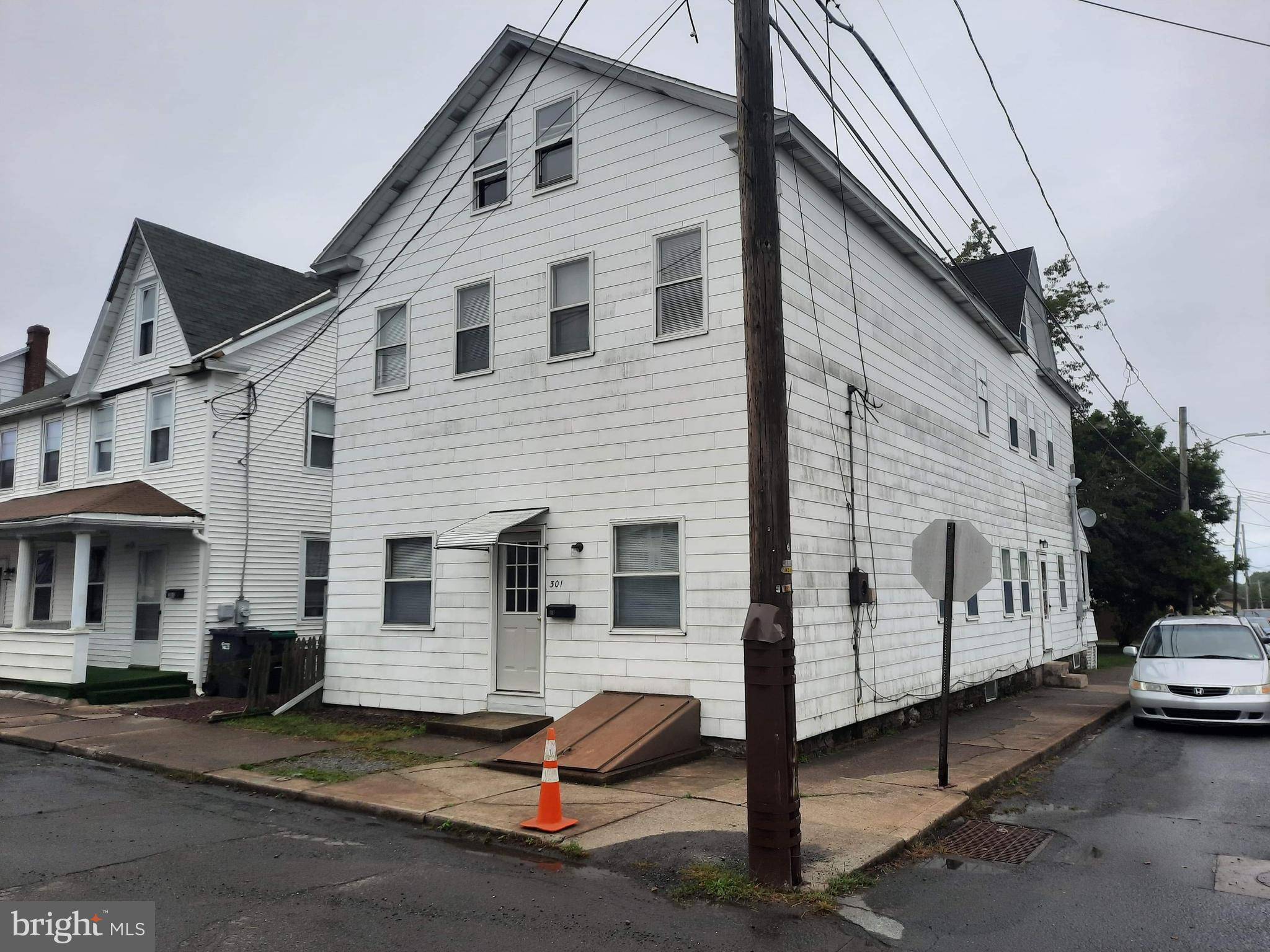 Freeland, PA 18224,301 WASHINGTON STREET