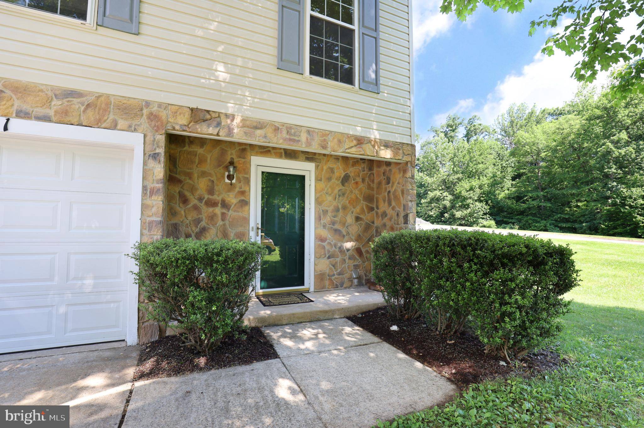 Woodbridge, VA 22193,5341 YELLOW TURTLE PL