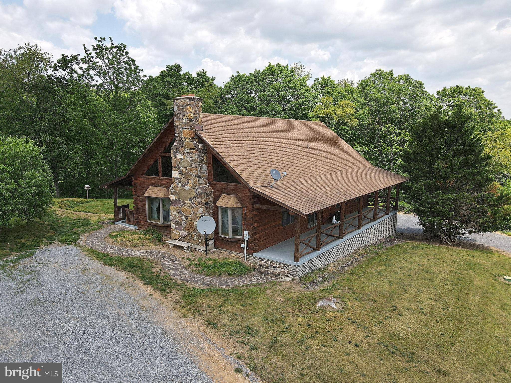 Berkeley Springs, WV 25411,750 FLOYD LN