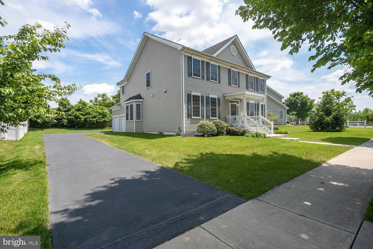 Chesterfield, NJ 08515,40 HARNESS WAY