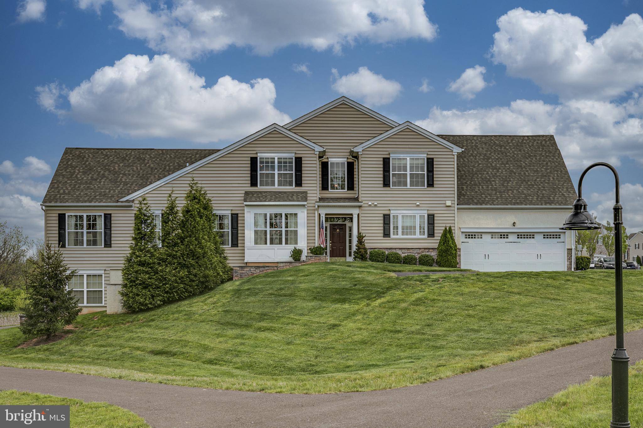 Lansdale, PA 19446,2059 PLEASANT VALLEY DR