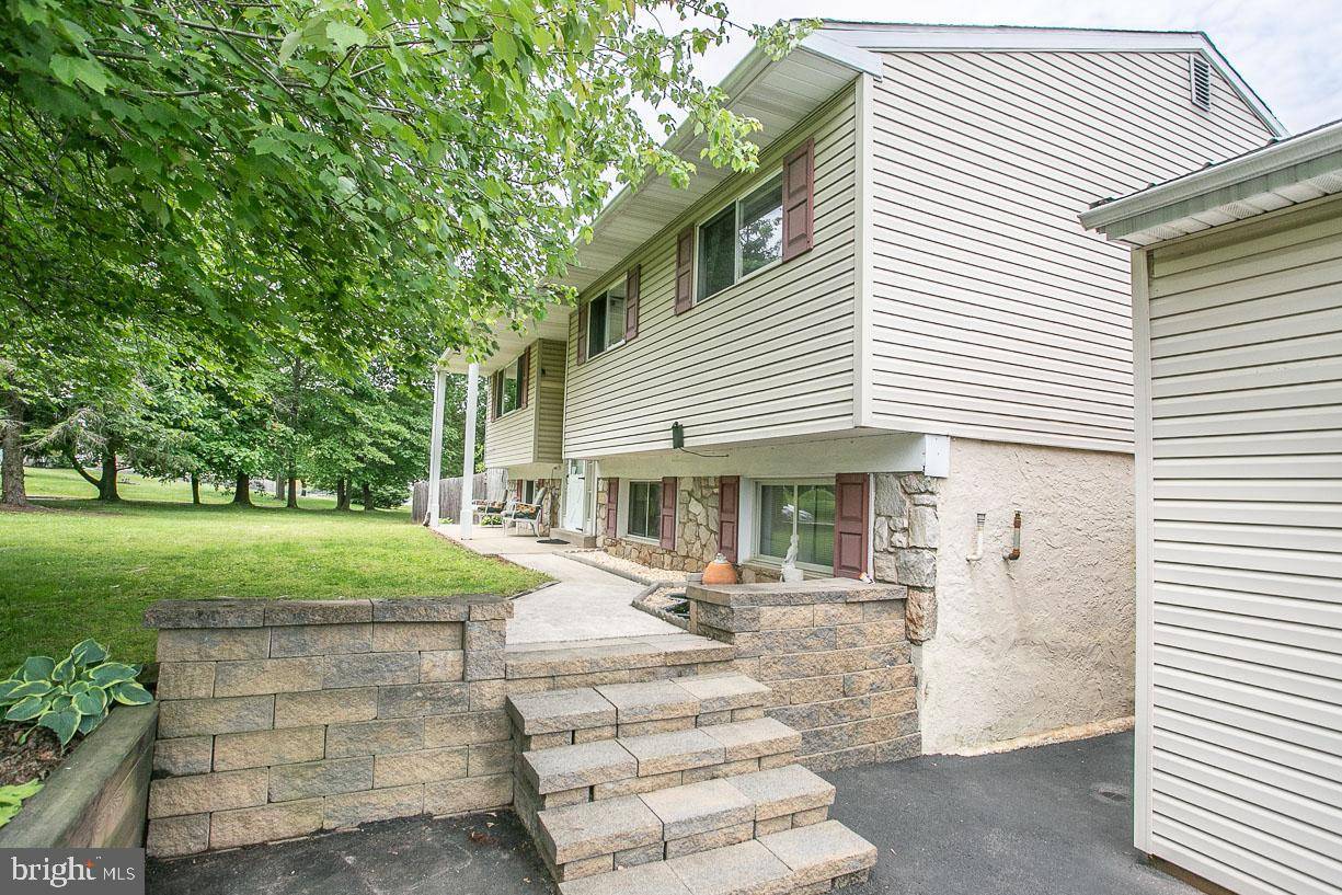 Collegeville, PA 19426,107 LEVEL RD