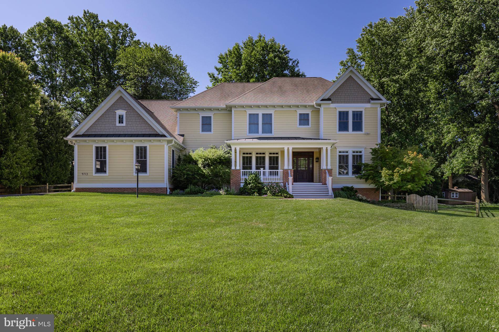 Vienna, VA 22181,9713 FLINT HILL CT