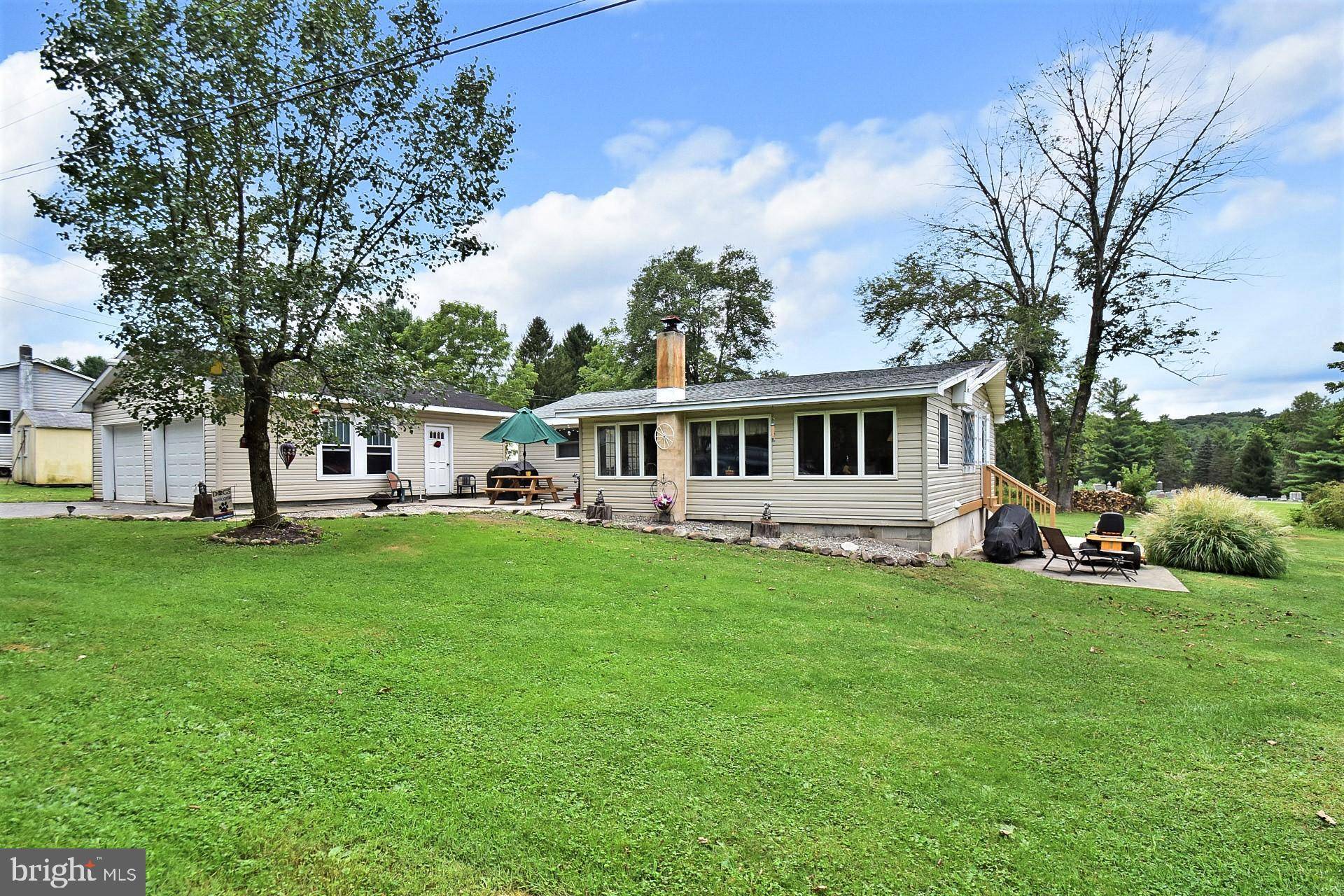 Kunkletown, PA 18058,209 AZALEA ST