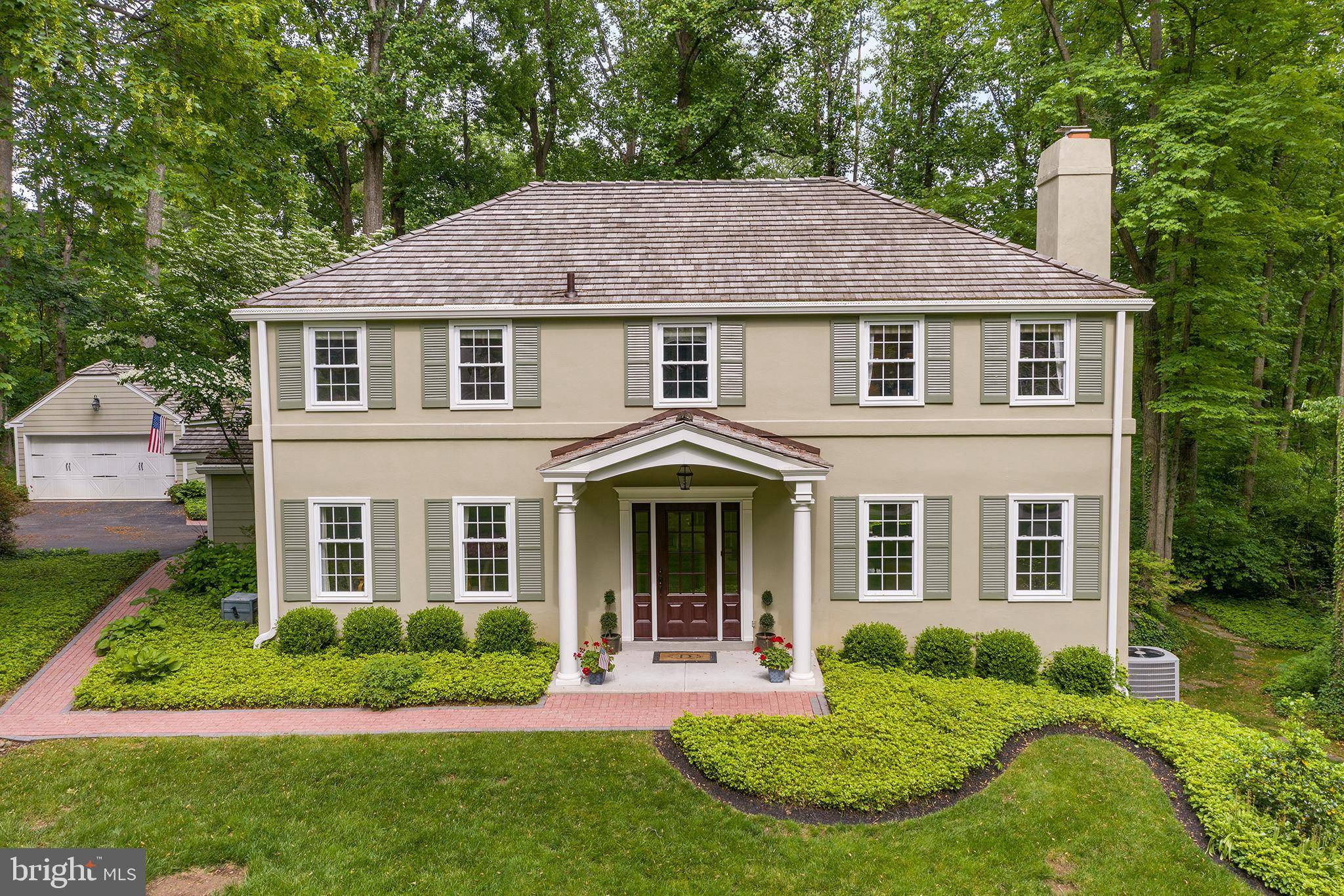 Newtown Square, PA 19073,821 LOUDAN LN