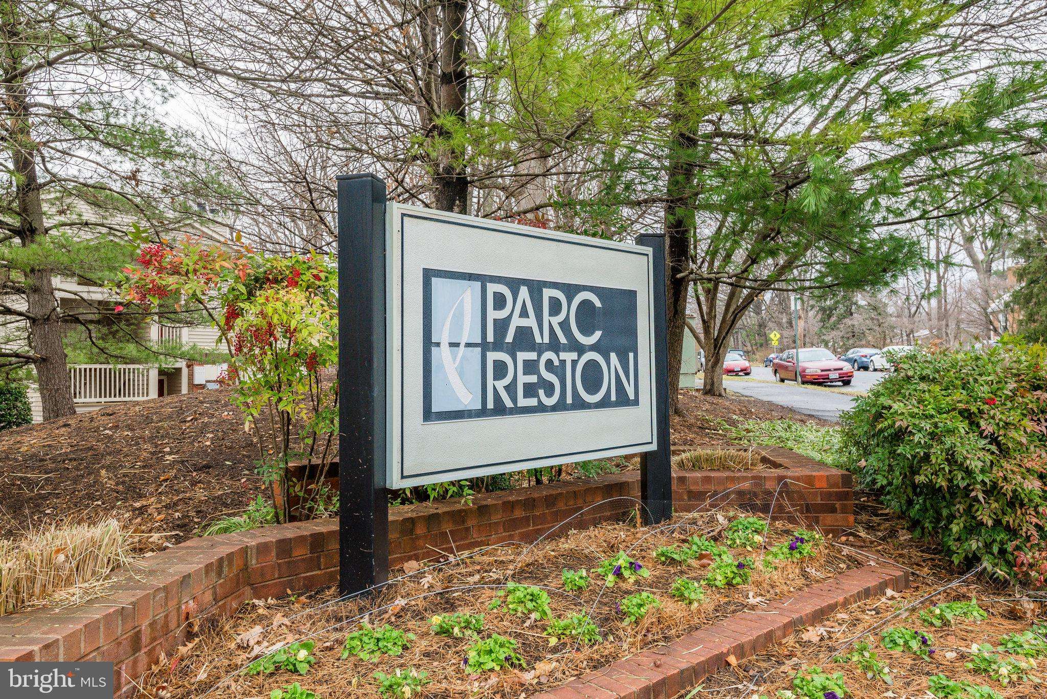 Reston, VA 20190,1712 ABERCROMBY CT #D