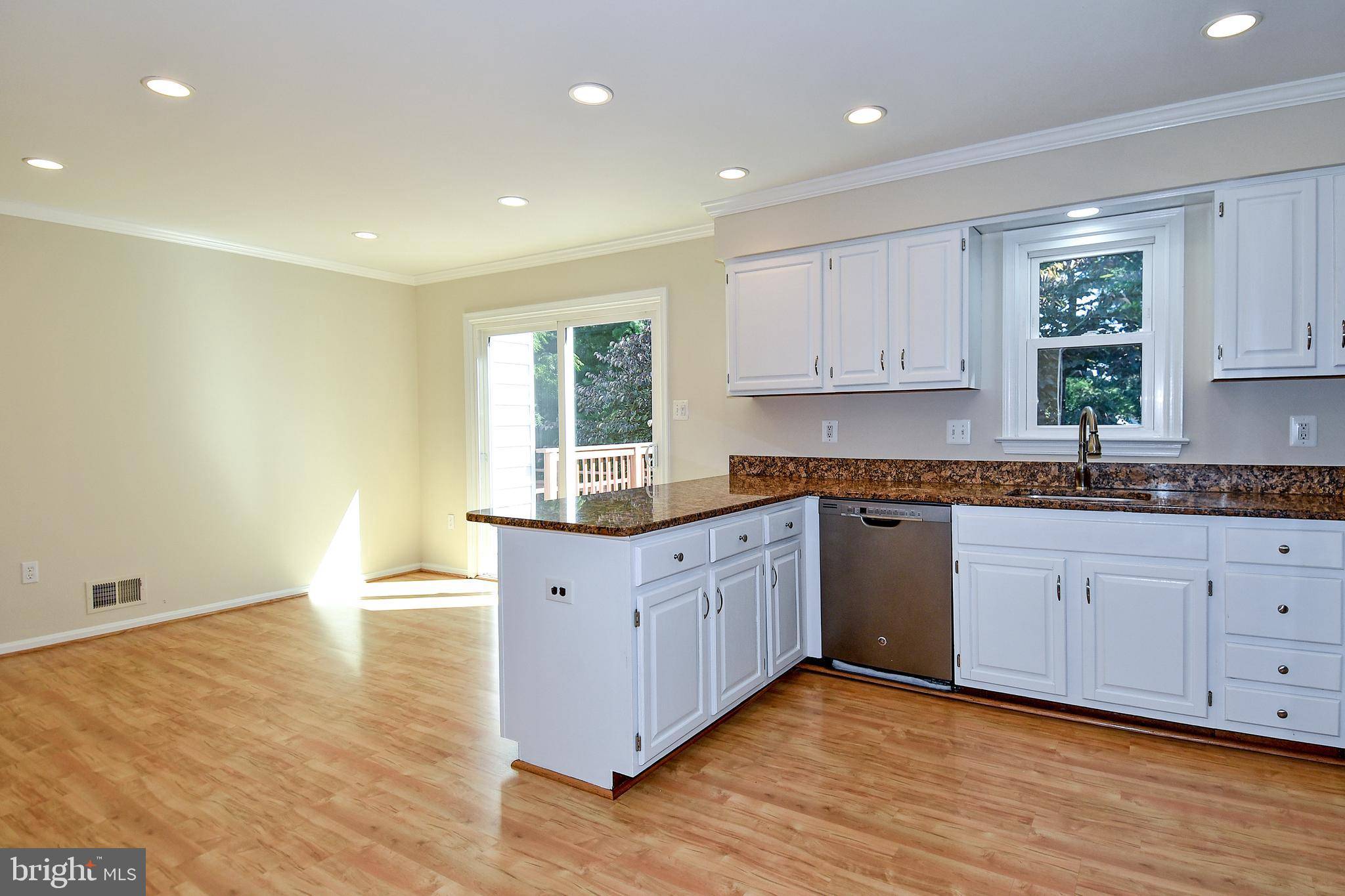 Alexandria, VA 22312,4543 SAWGRASS CT