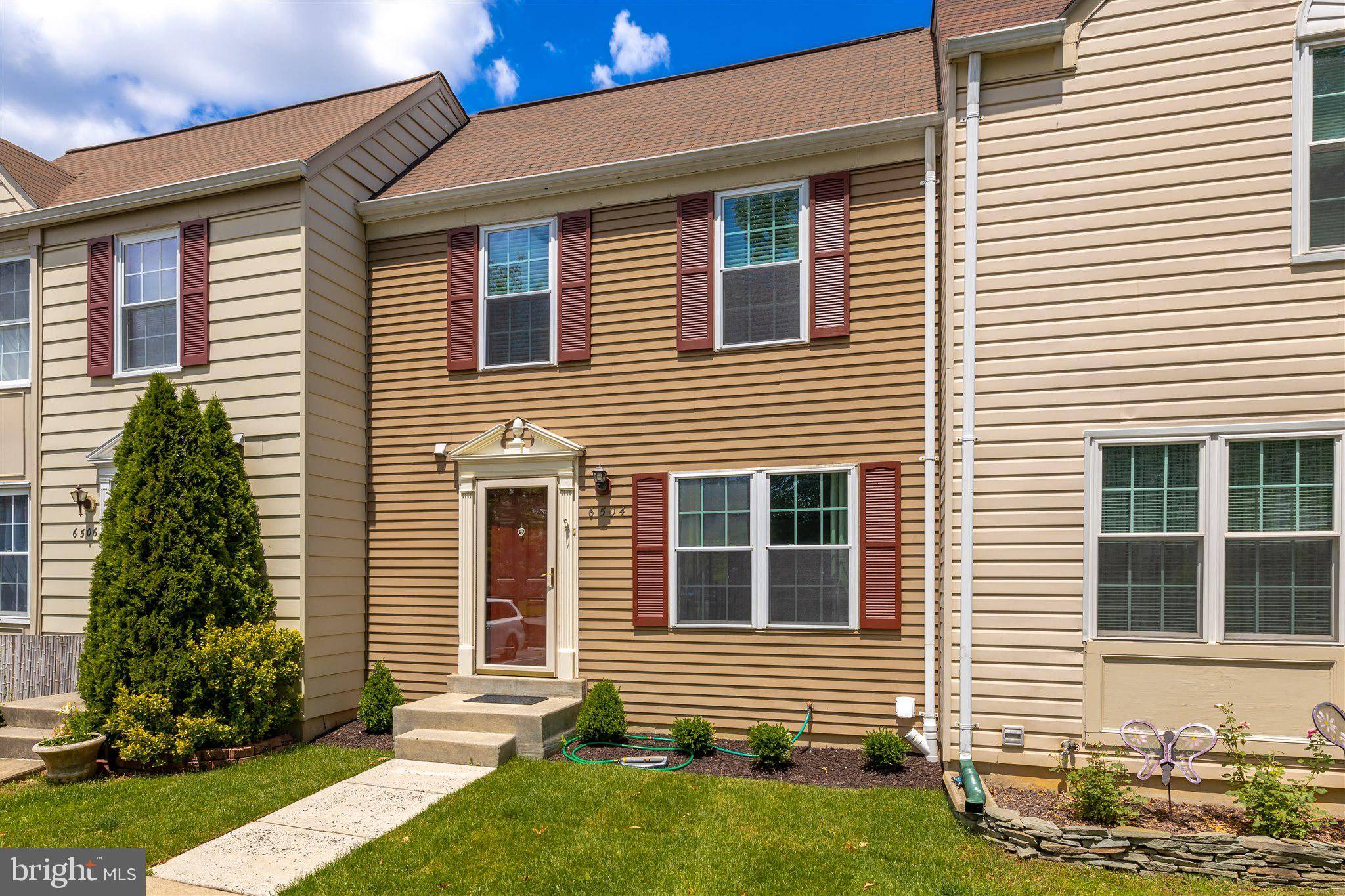 Alexandria, VA 22315,6504 LANGLEIGH WAY