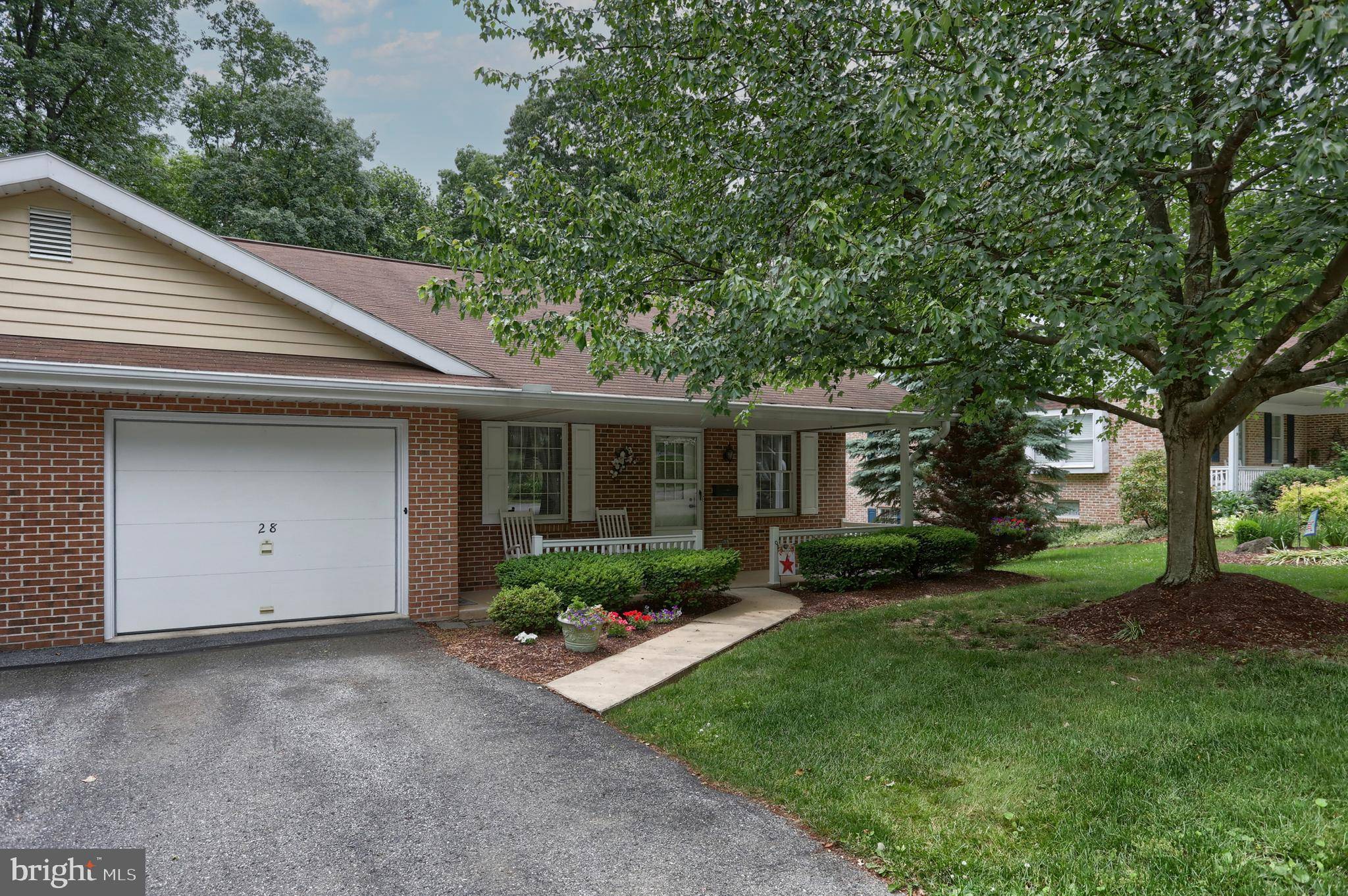 Elizabethtown, PA 17022,28 TIMBER VILLA