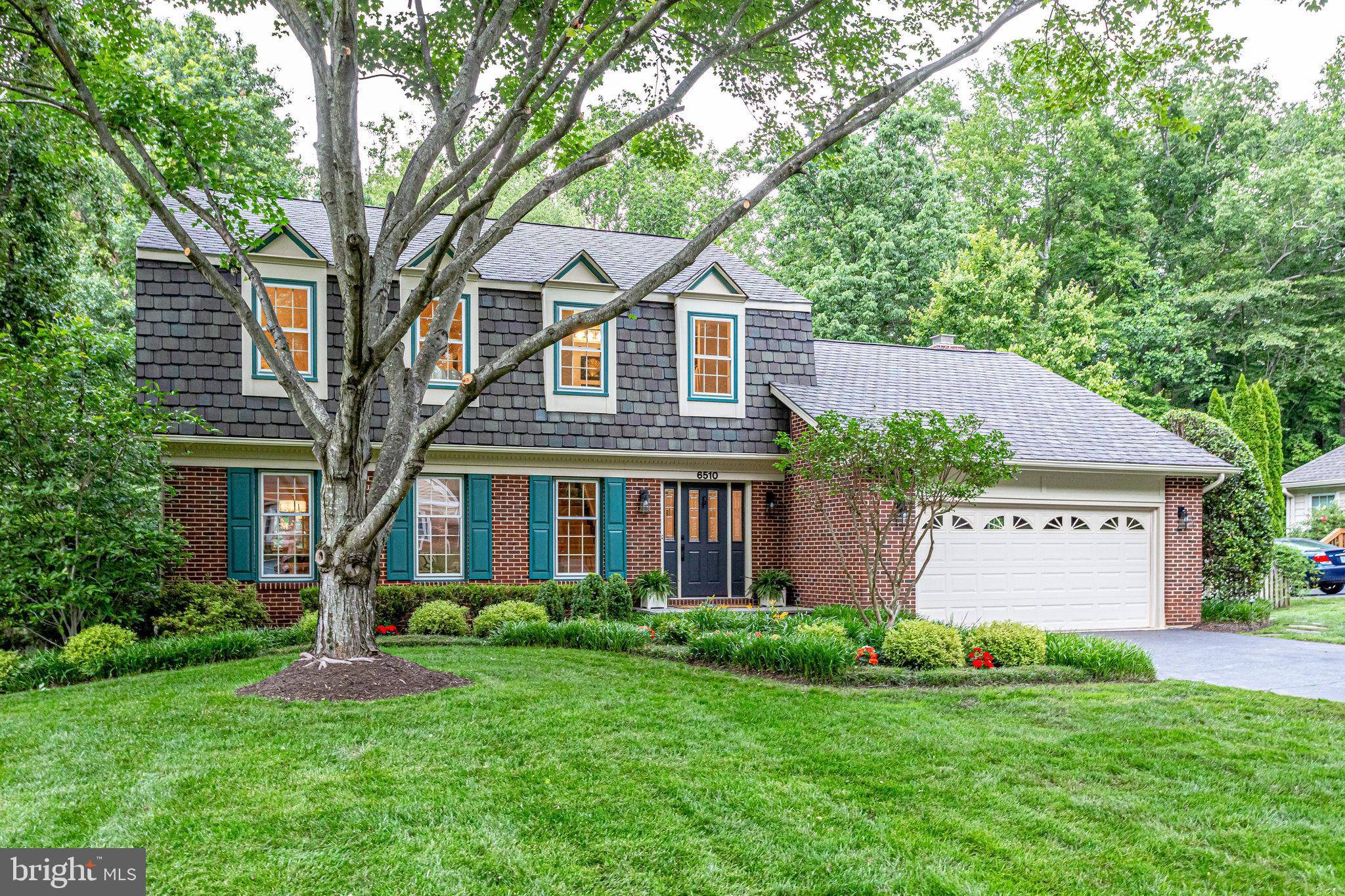 Mclean, VA 22101,6510 HEATHER BROOK CT