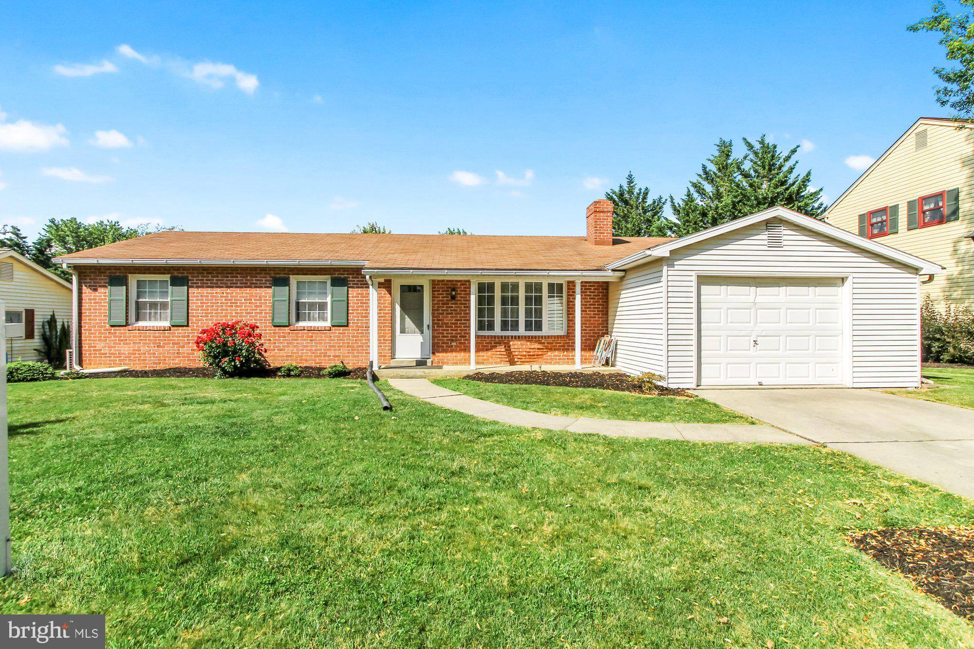 Hanover, PA 17331,489 CLEARVIEW RD