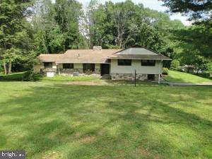 Media, PA 19063,310 TIMBER JUMP LN