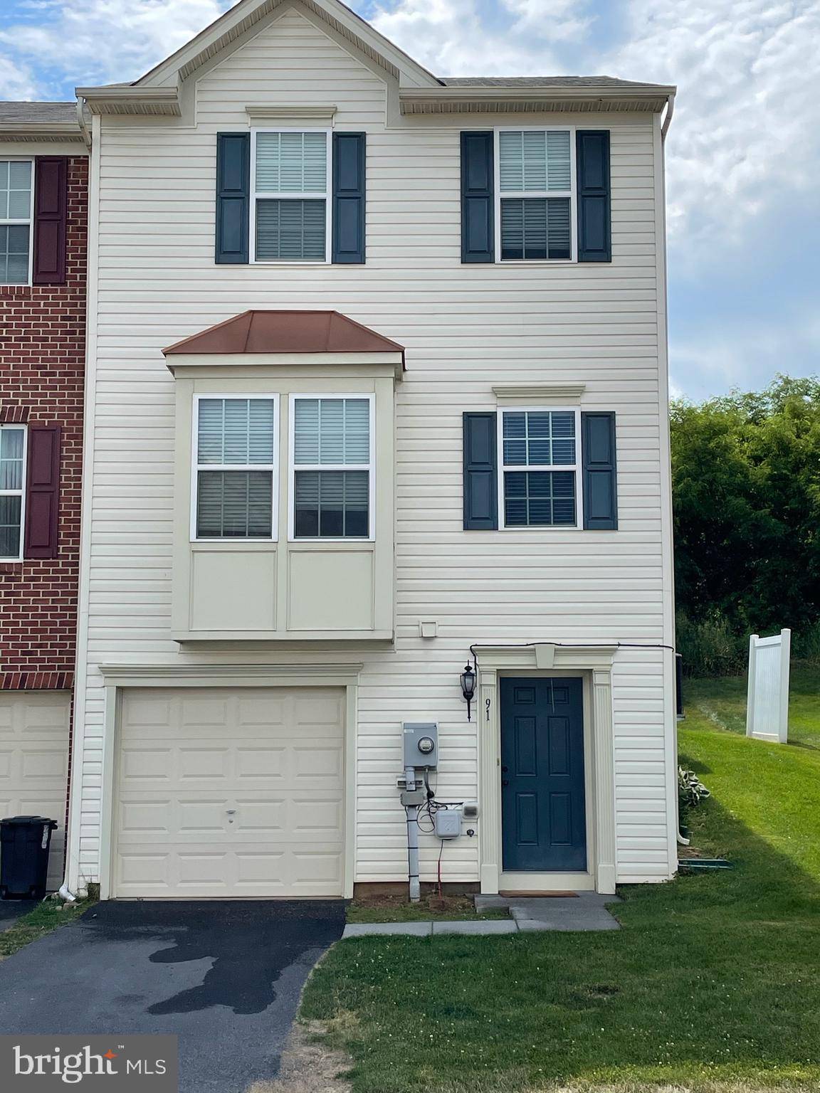 Falling Waters, WV 25419,91 TIDEWATER TER