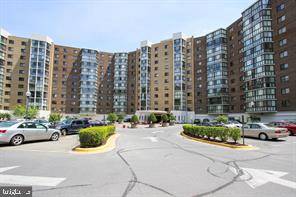 Silver Spring, MD 20906,15100 INTERLACHEN DR #4-409