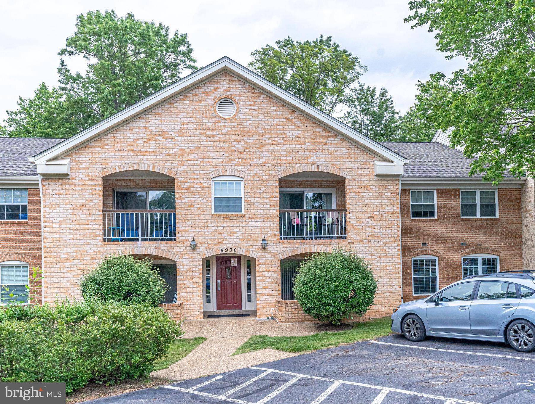 Burke, VA 22015,5936 COVE LANDING RD #204B