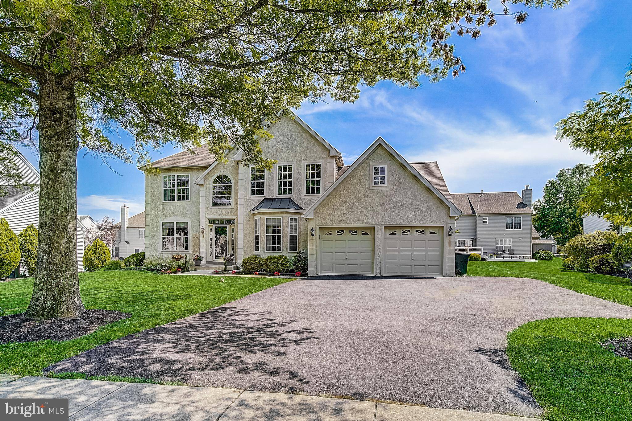 Garnet Valley, PA 19060,8 MEADOW VIEW LN