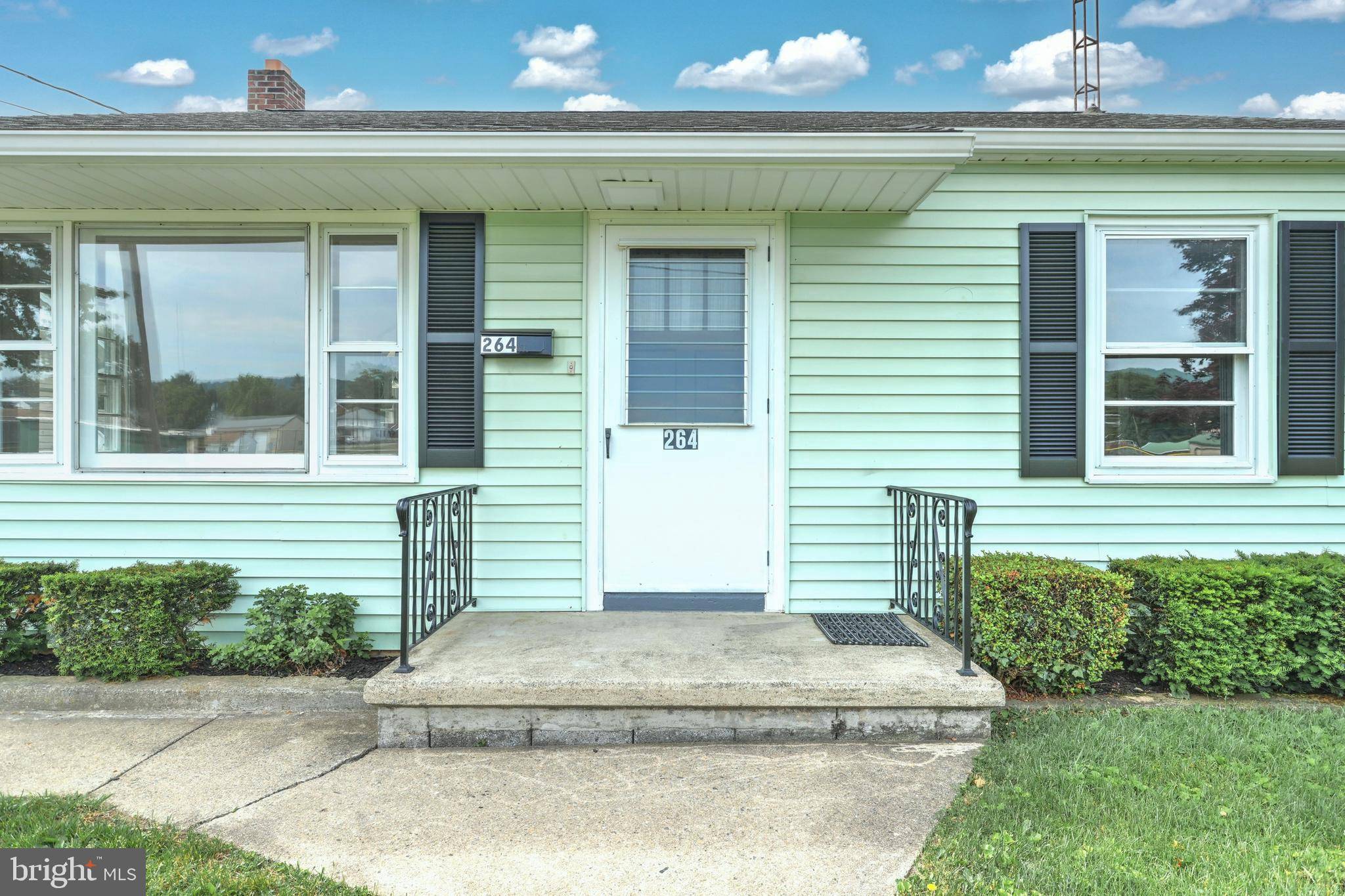 York, PA 17406,264 ORANGE ST