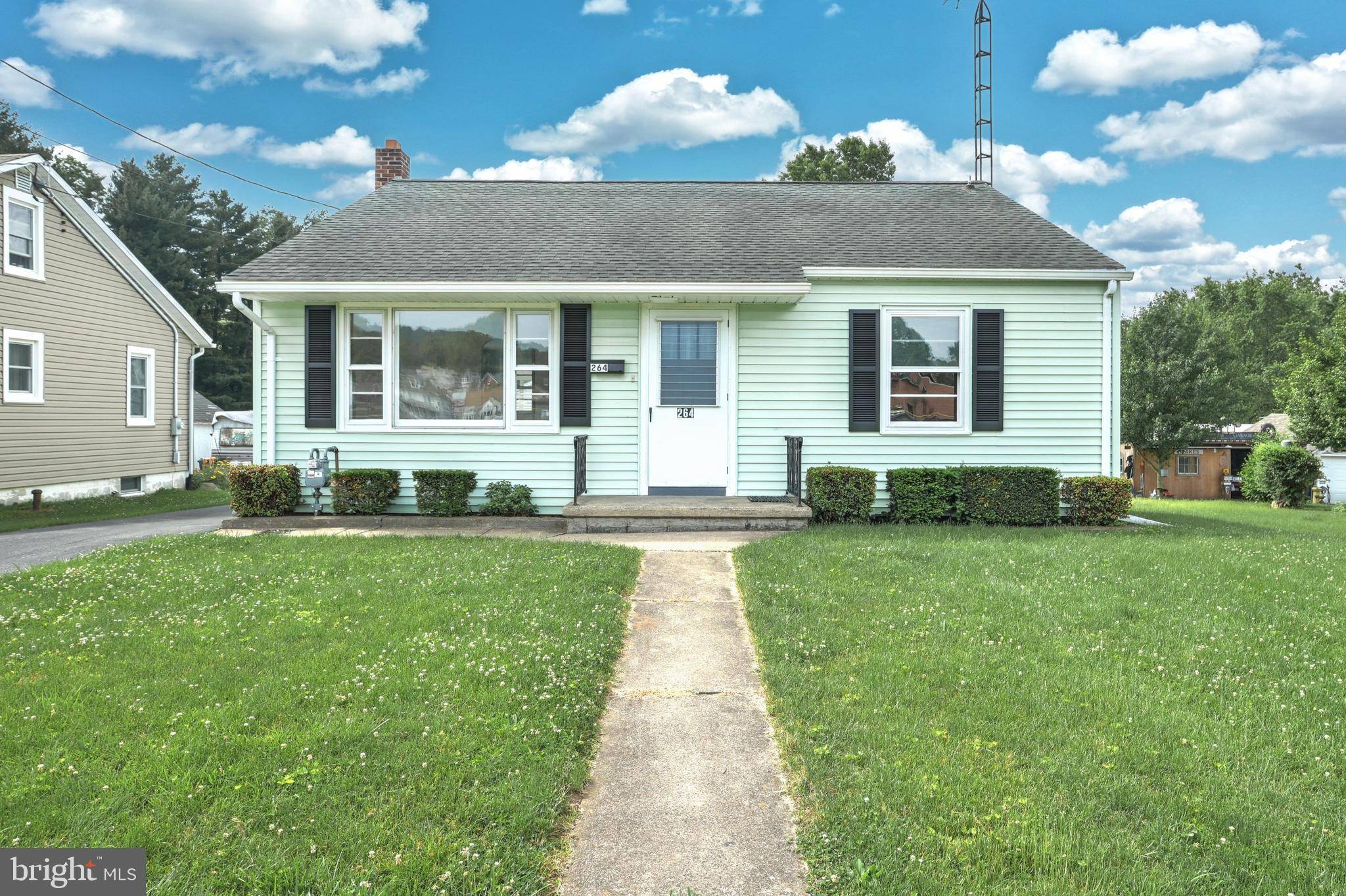 York, PA 17406,264 ORANGE ST