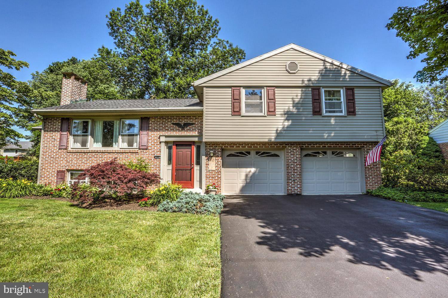 Stevens, PA 17578,40 OAK LN