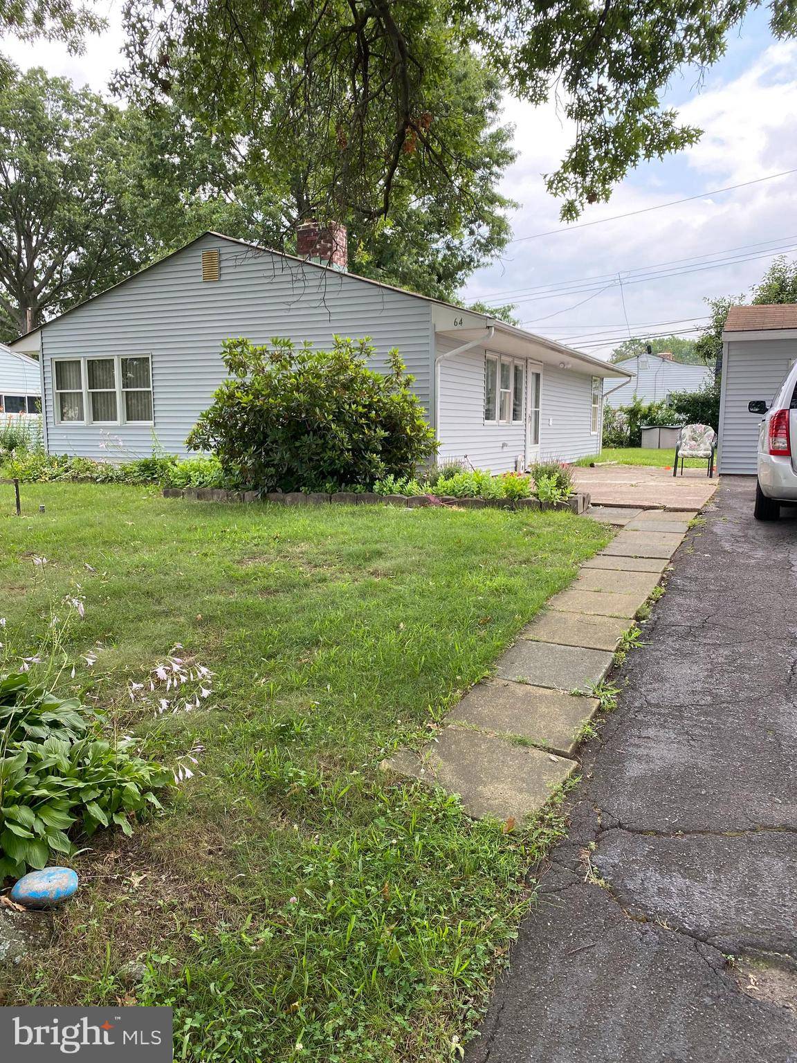 Levittown, PA 19055,64 OUTLOOK LN