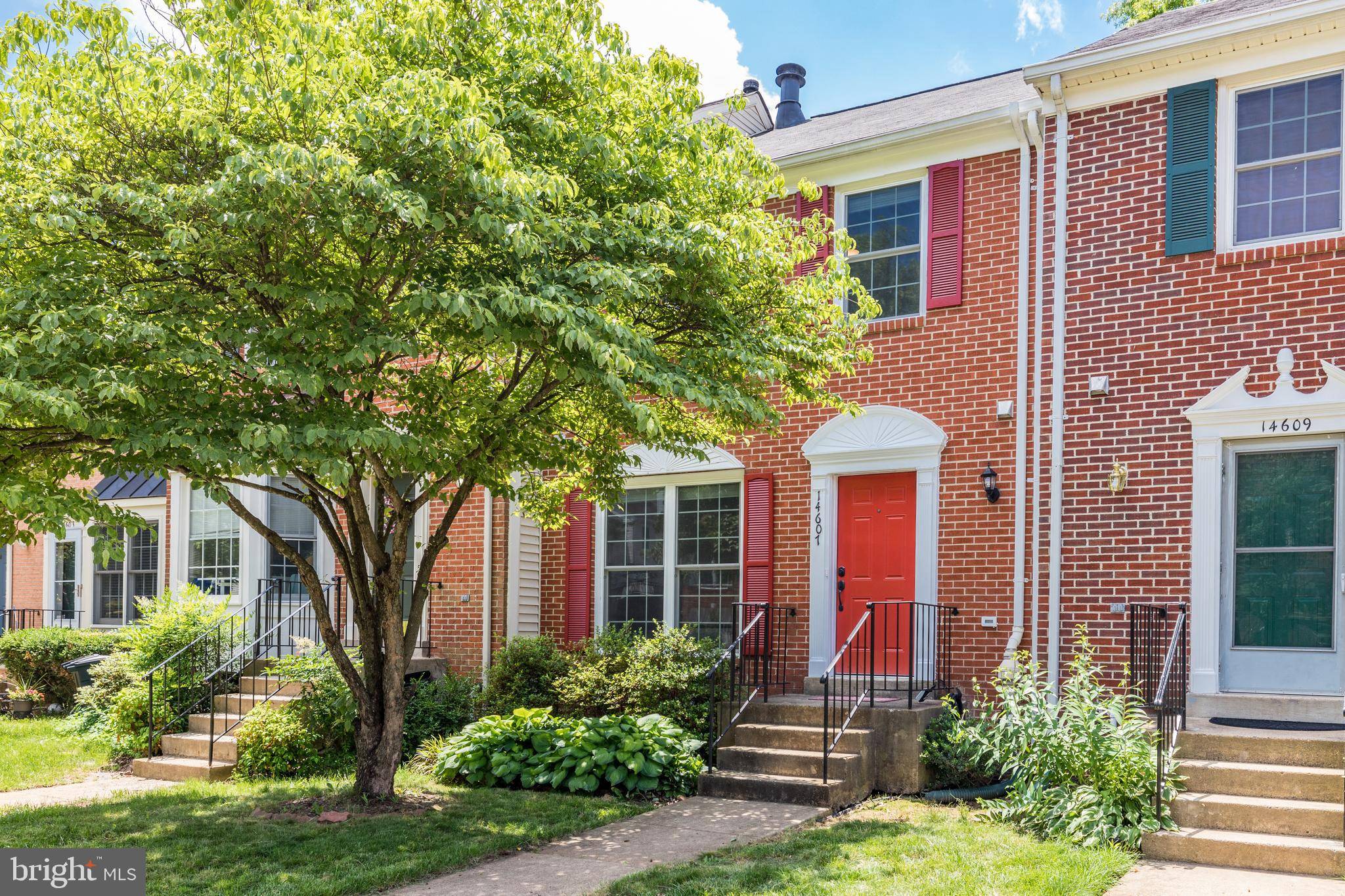 Centreville, VA 20120,14607 FLOWER HILL CT