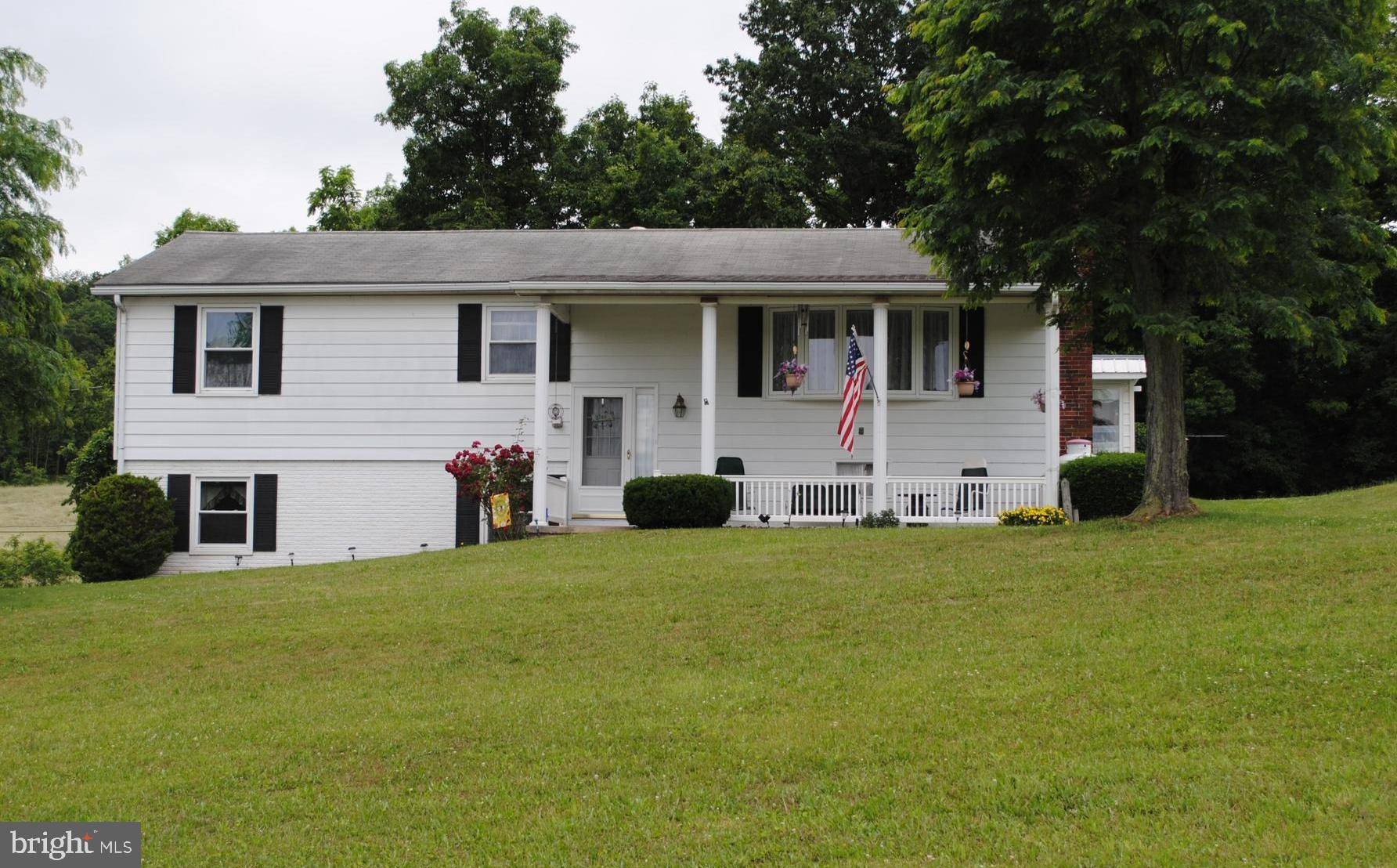 Mifflintown, PA 17059,156 S RIDGE RD