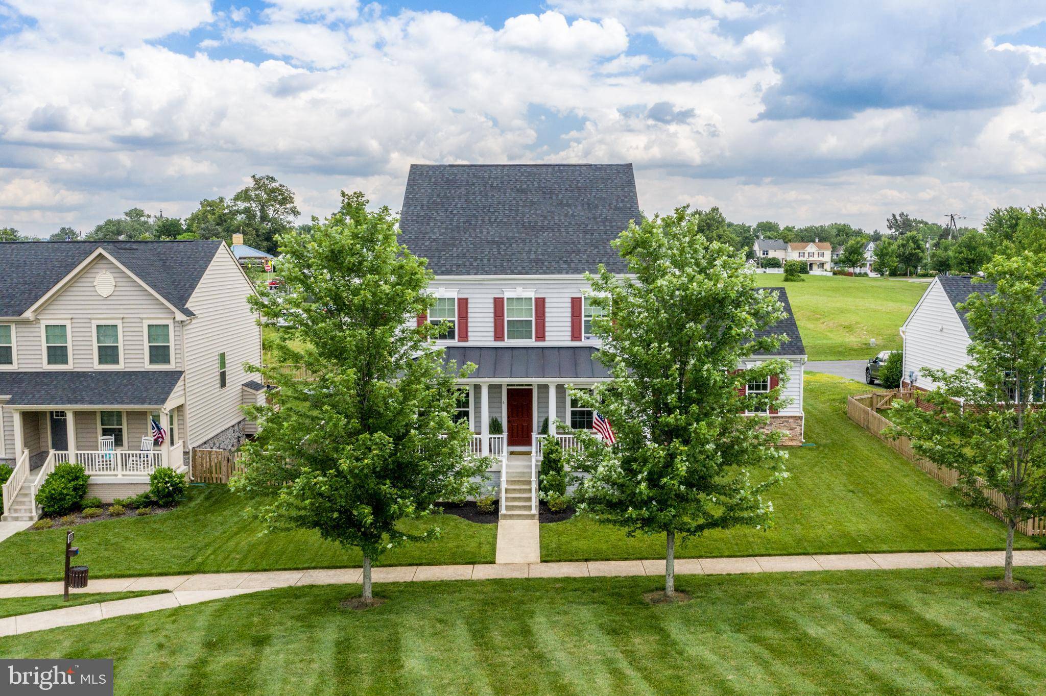 Lovettsville, VA 20180,6 WOOD ASTER LN