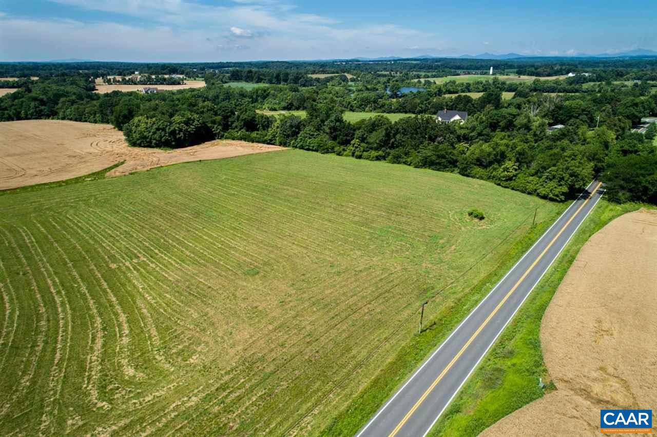 Scottsville, VA 24590,0 IRISH RD RD #007R2 LOT 8B ROCK CA