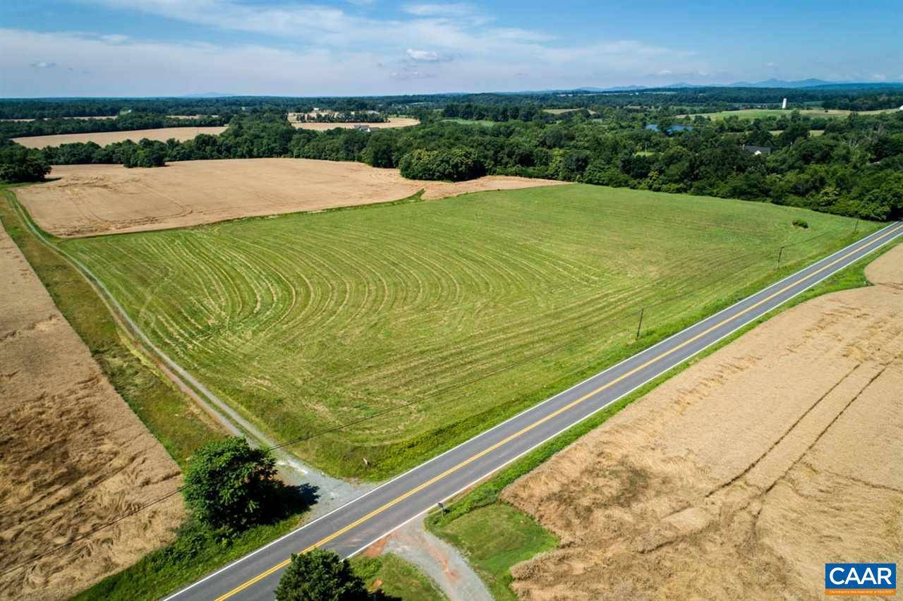 Scottsville, VA 24590,0 IRISH RD RD #007R2 LOT 8B ROCK CA