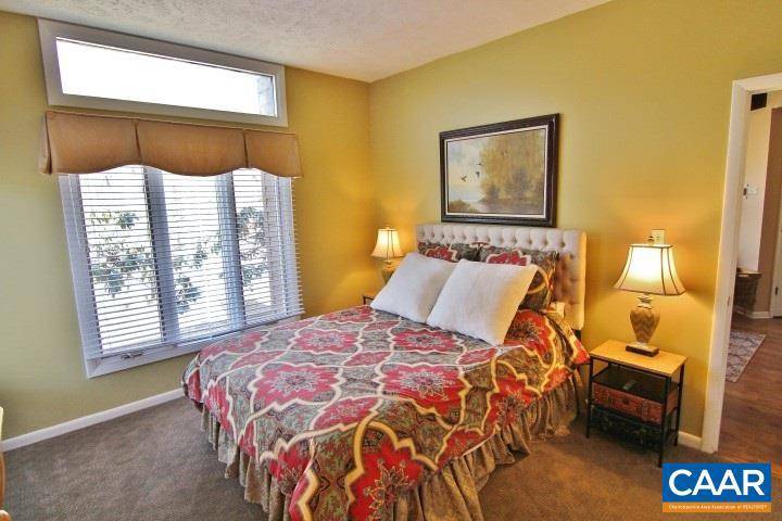 Wintergreen, VA 22958,714 LAURELWOOD CONDOS