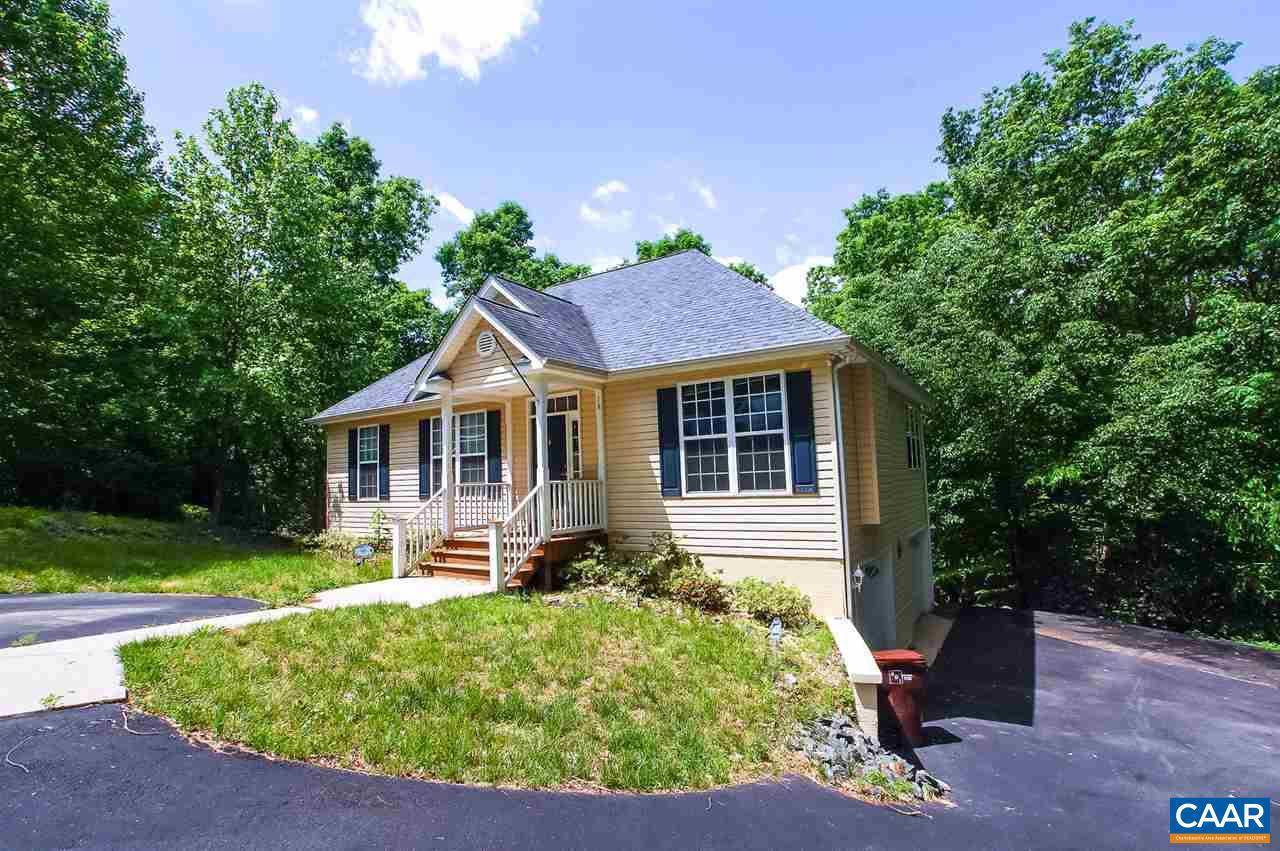 Palmyra, VA 22963,18 CHICKASAW PL PL