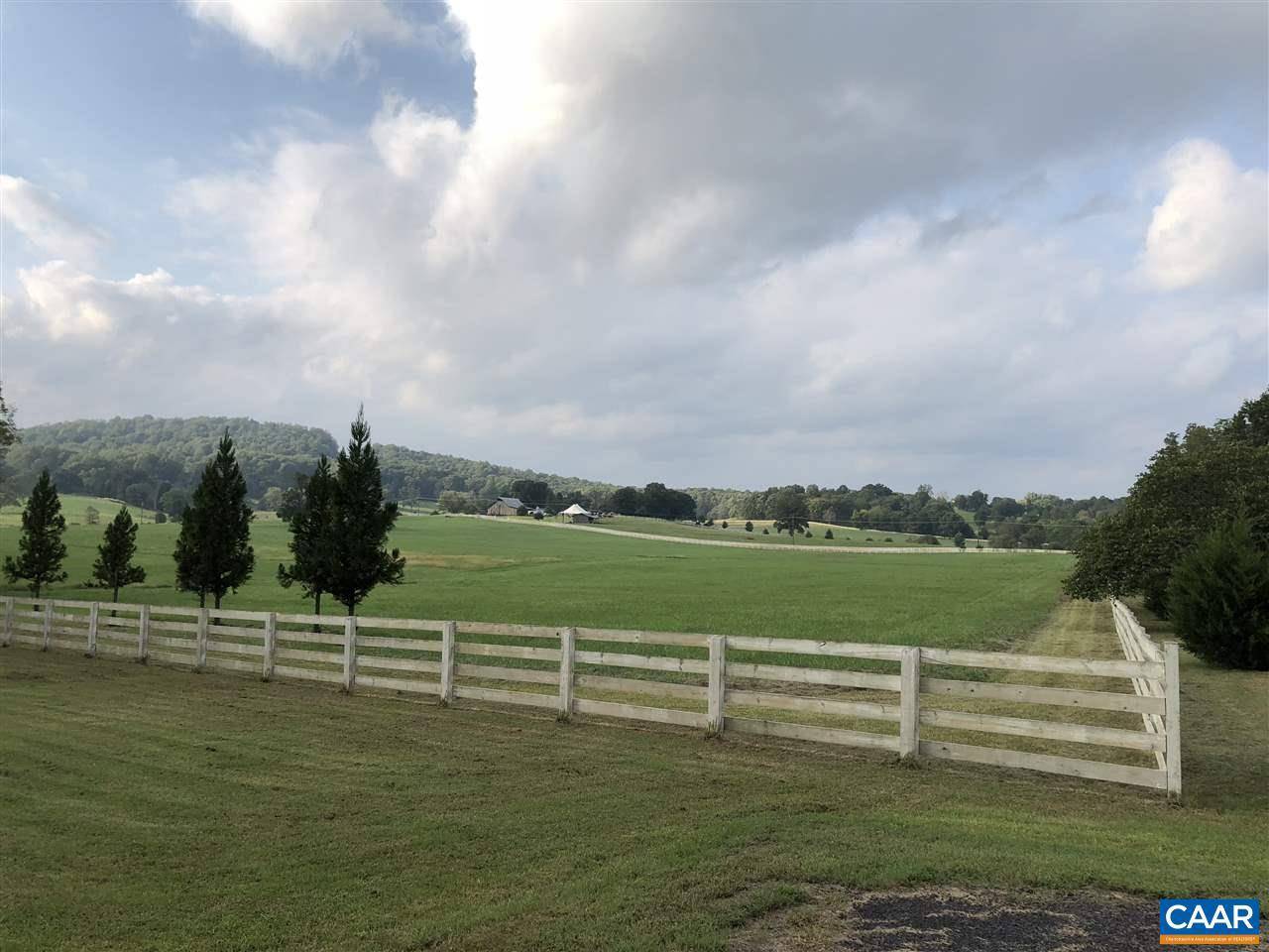 Gordonsville, VA 22942,18114 LOVERS LN LN