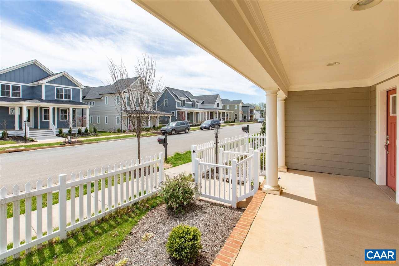 Crozet, VA 22932,3095 GLEN VALLEY DR DR