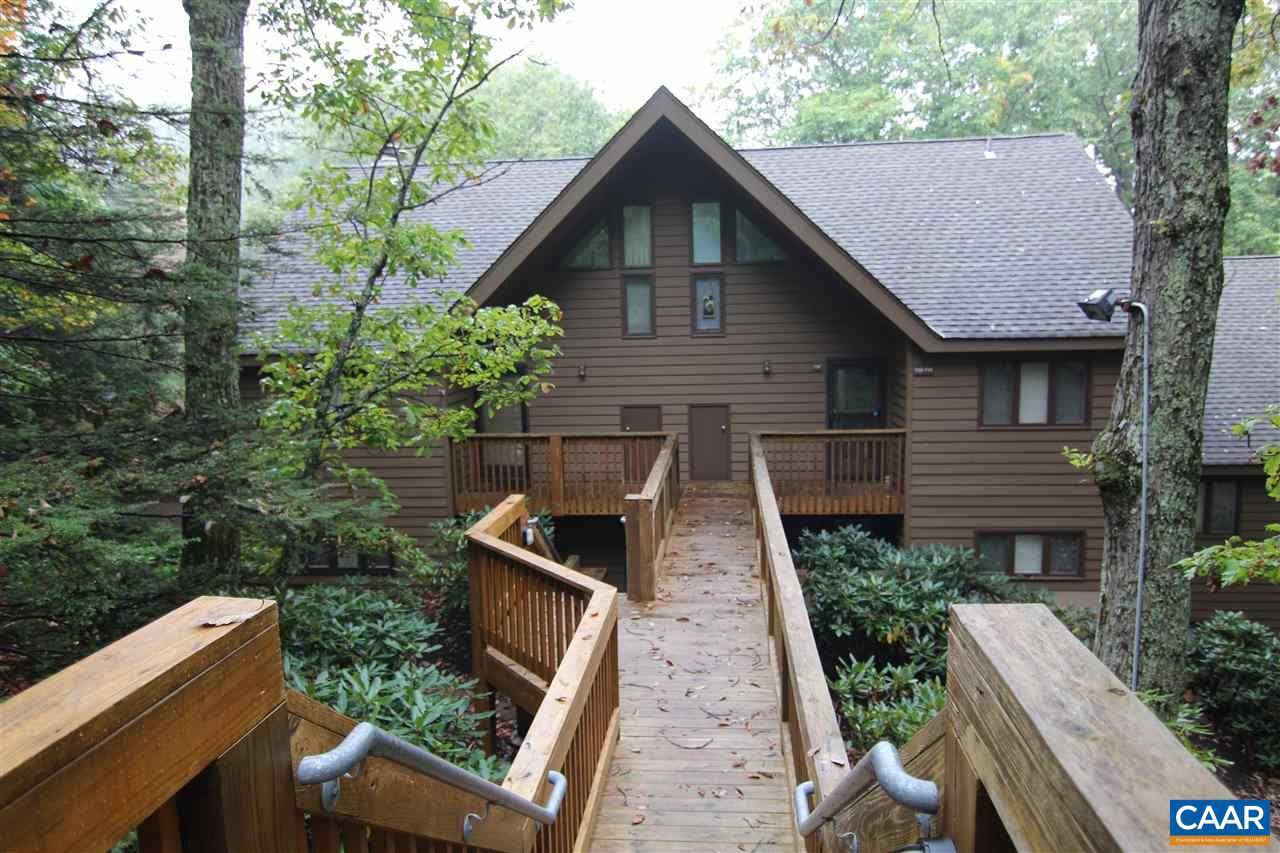 Wintergreen, VA 22958,738 LAURELWOOD CONDOS