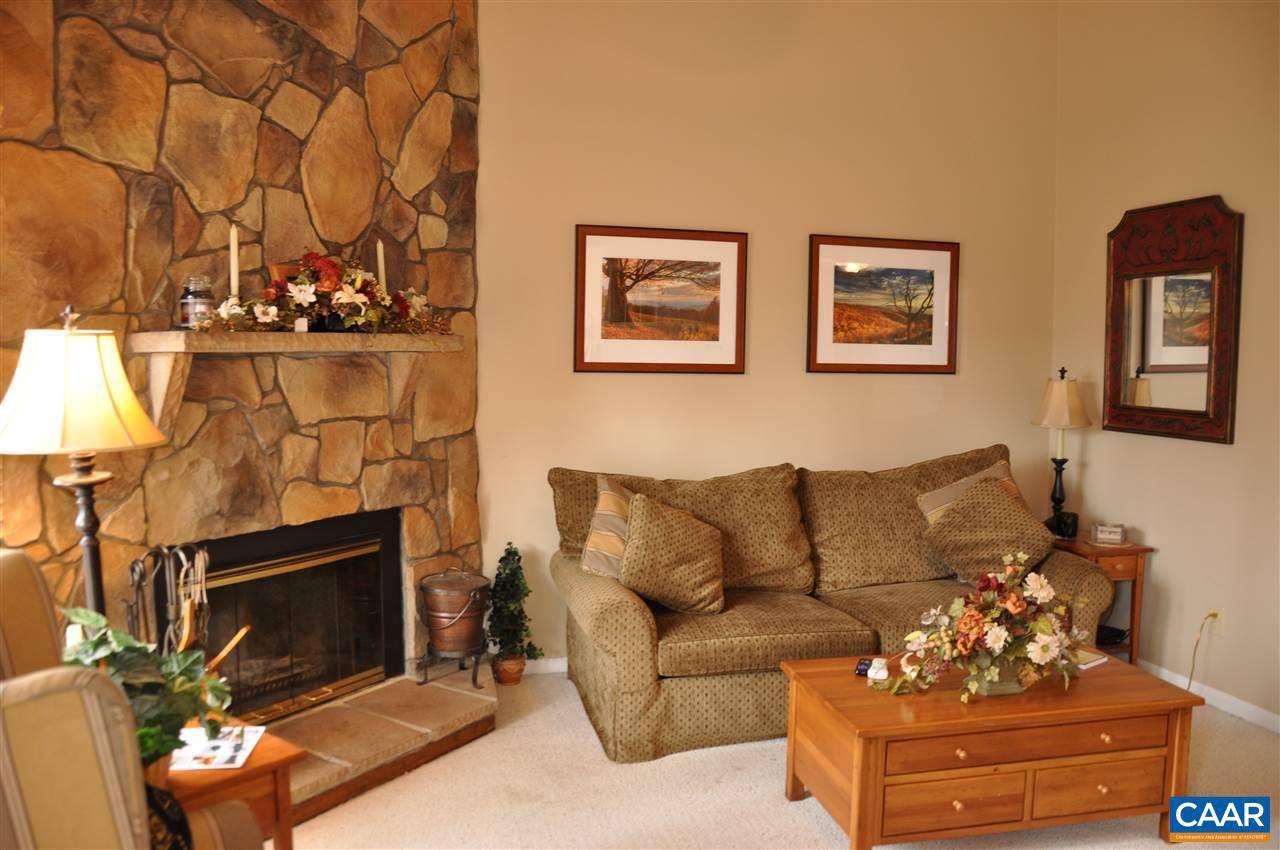 Wintergreen Resort, VA 22967,705 LAURELWOOD CONDOS