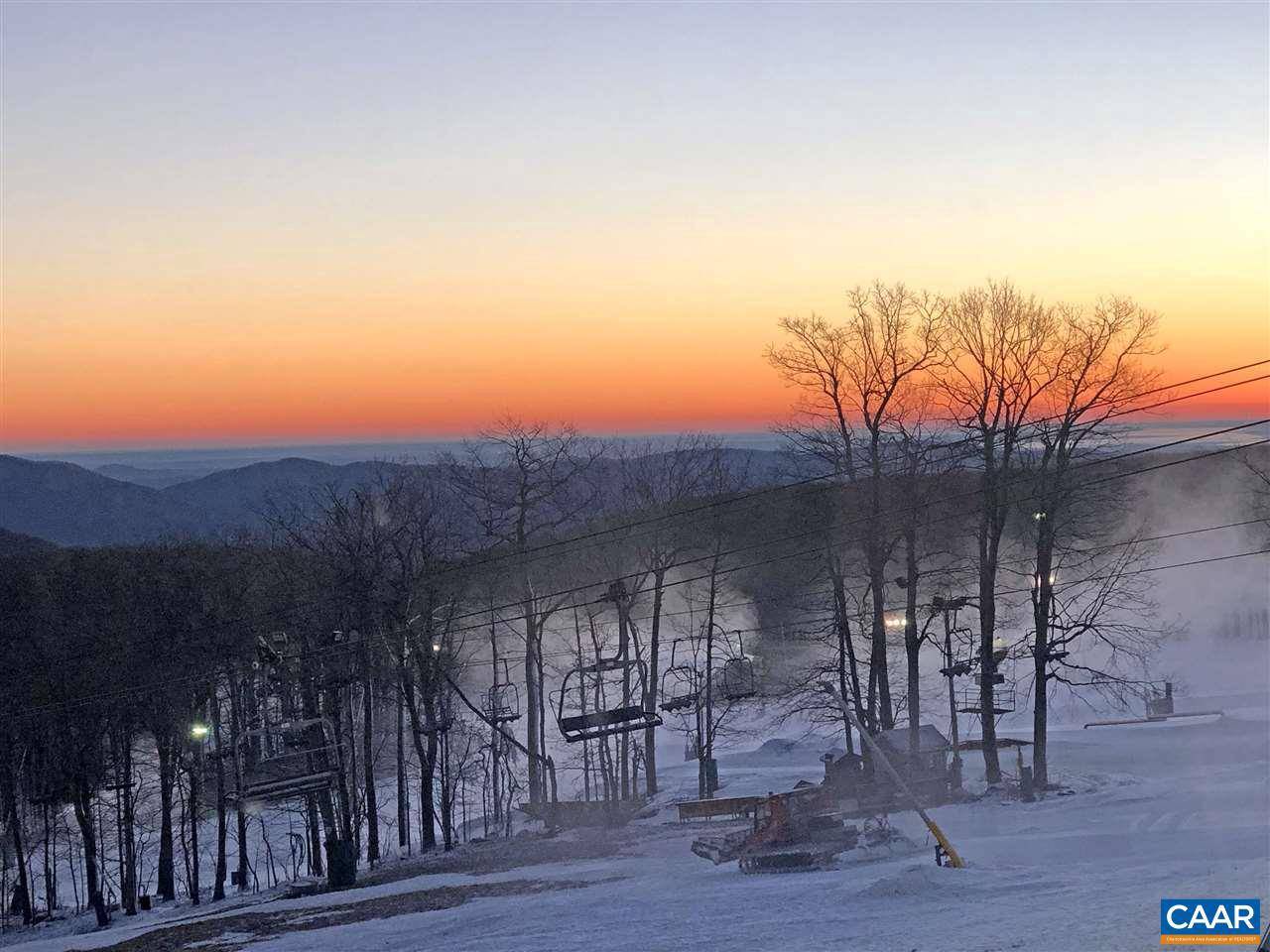 Wintergreen Resort, VA 22967,910 DIAMOND HILL CONDOS DR