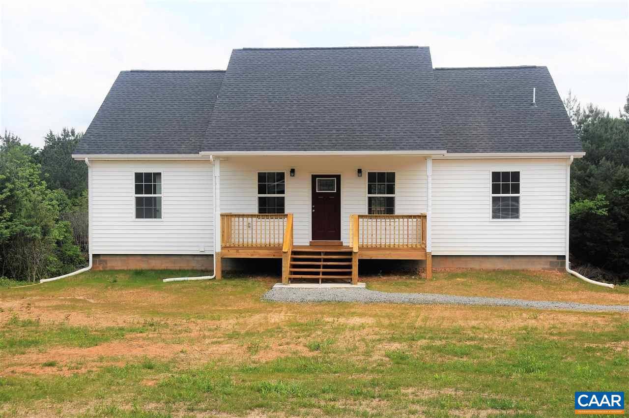 Louisa, VA 23093,67 HOLLY SPRINGS RD DR