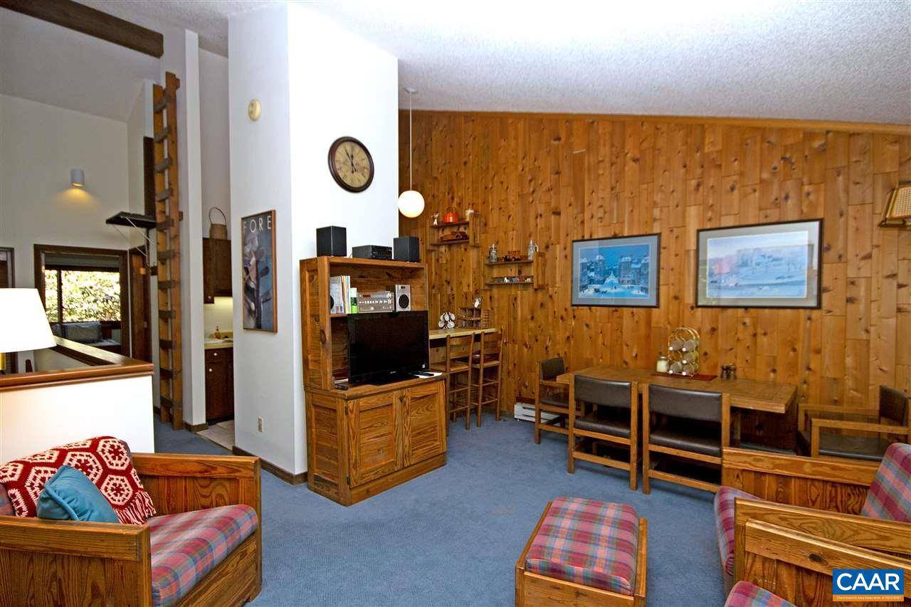 Wintergreen Resort, VA 22967,612 WHITE OAK CONDOS