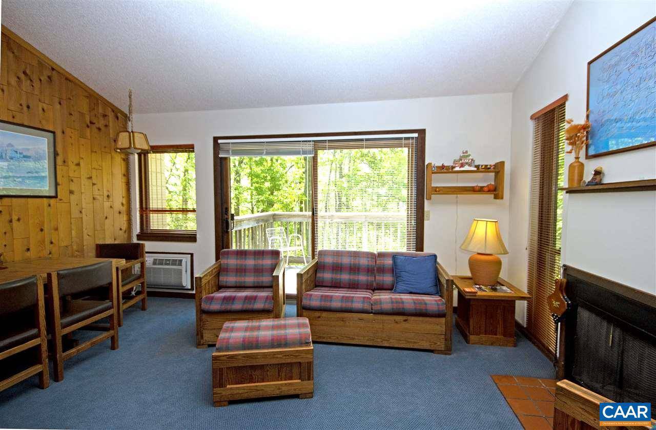 Wintergreen Resort, VA 22967,612 WHITE OAK CONDOS