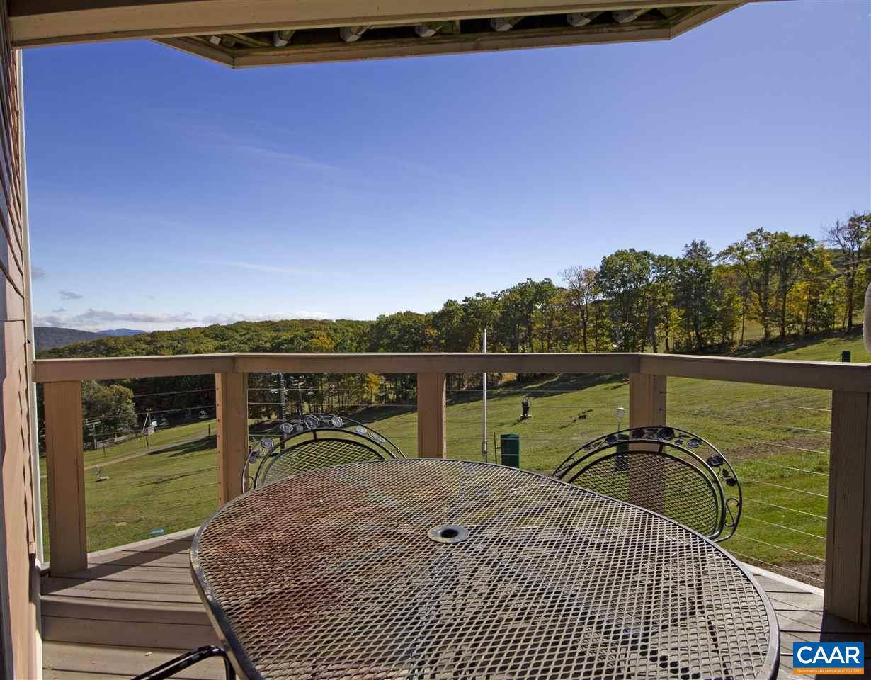 Wintergreen Resort, VA 22967,956 DIAMOND HILL CONDOS DR