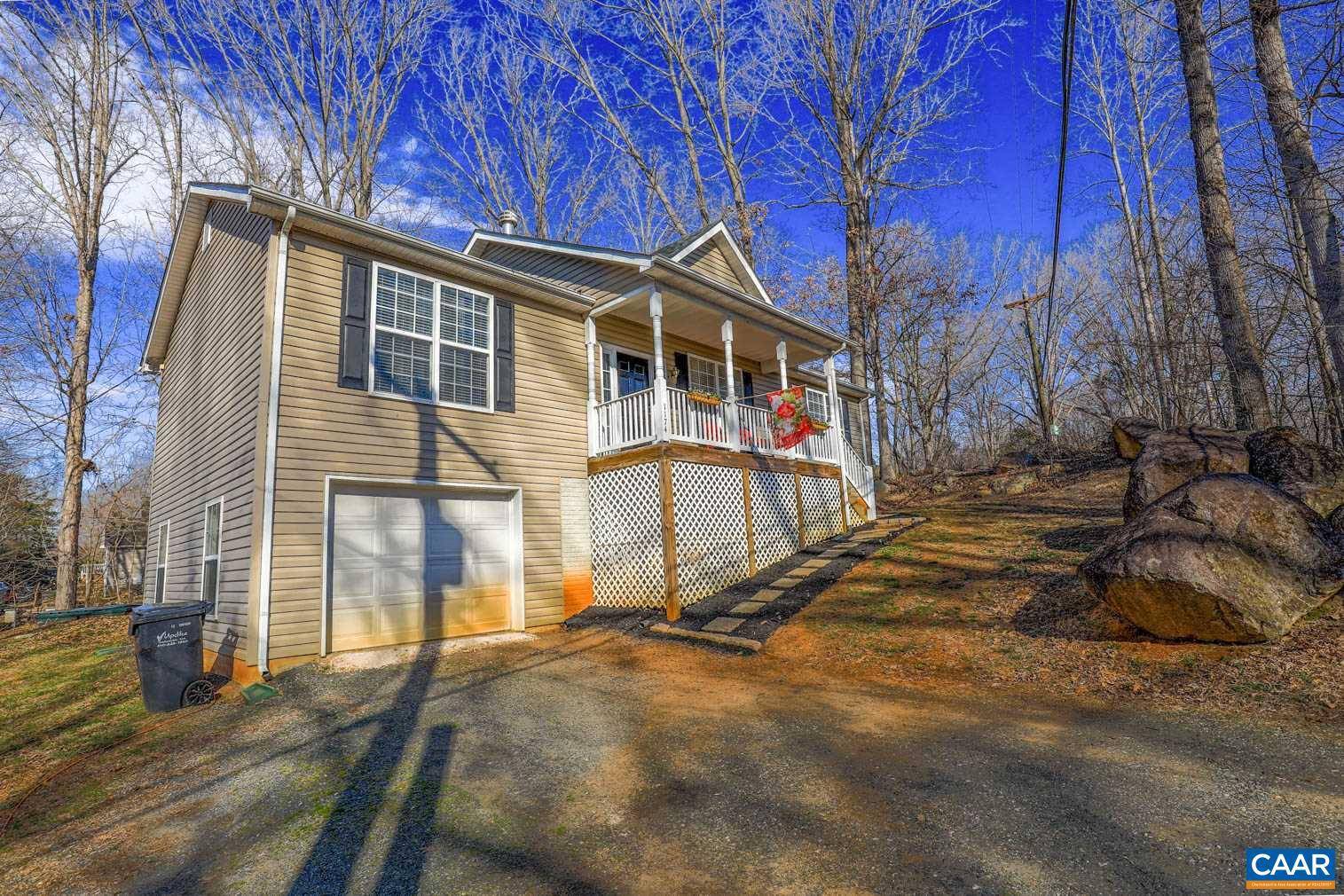 Louisa, VA 23093,1174 NORTH LAKESHORE DR DR