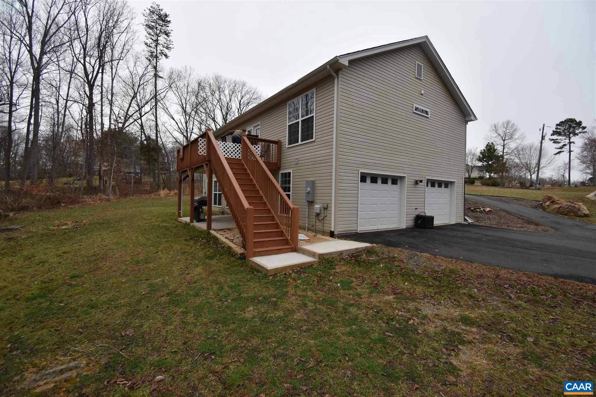 Ruckersville, VA 22968,49 NEIL CT CT