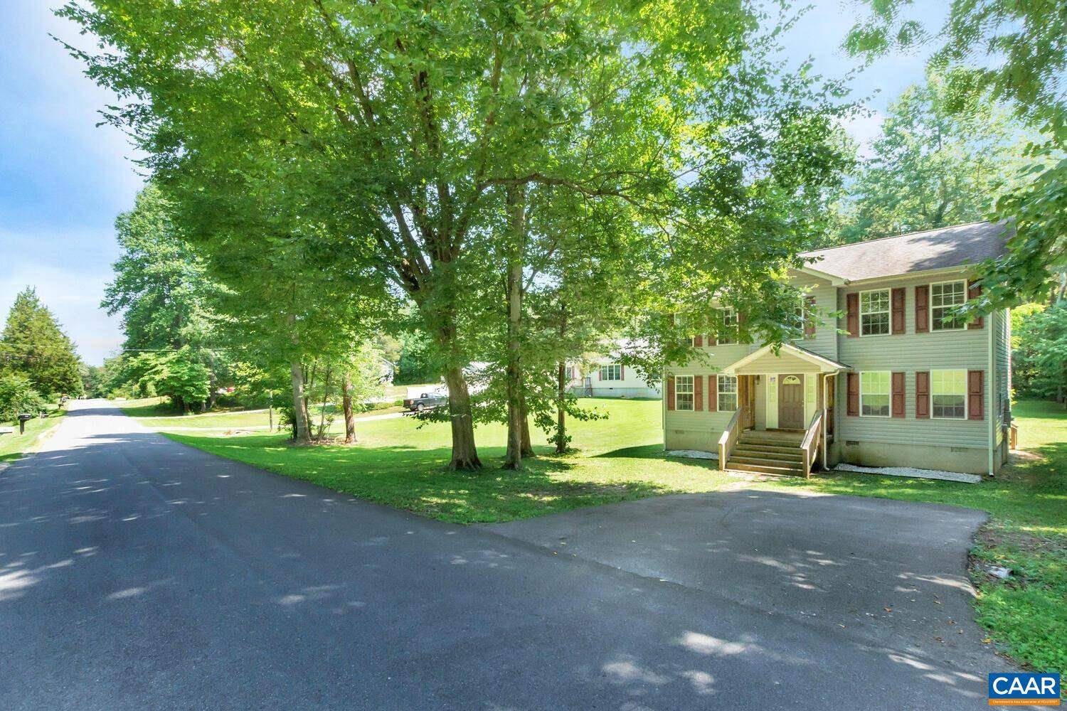 Louisa, VA 23093,116 REDBUD DR