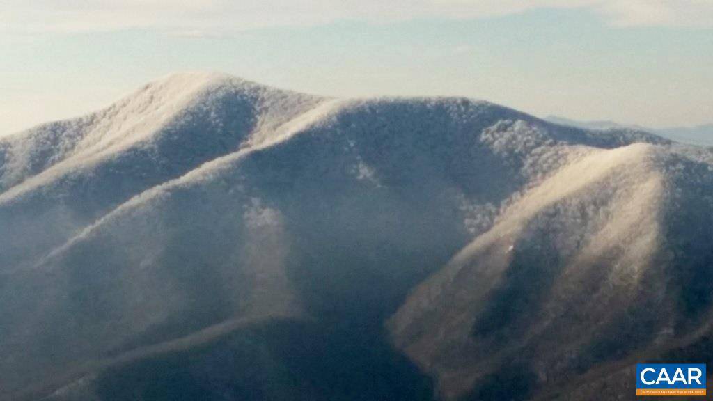 Wintergreen Resort, VA 22967,805 DEVILS KNOB LOOP